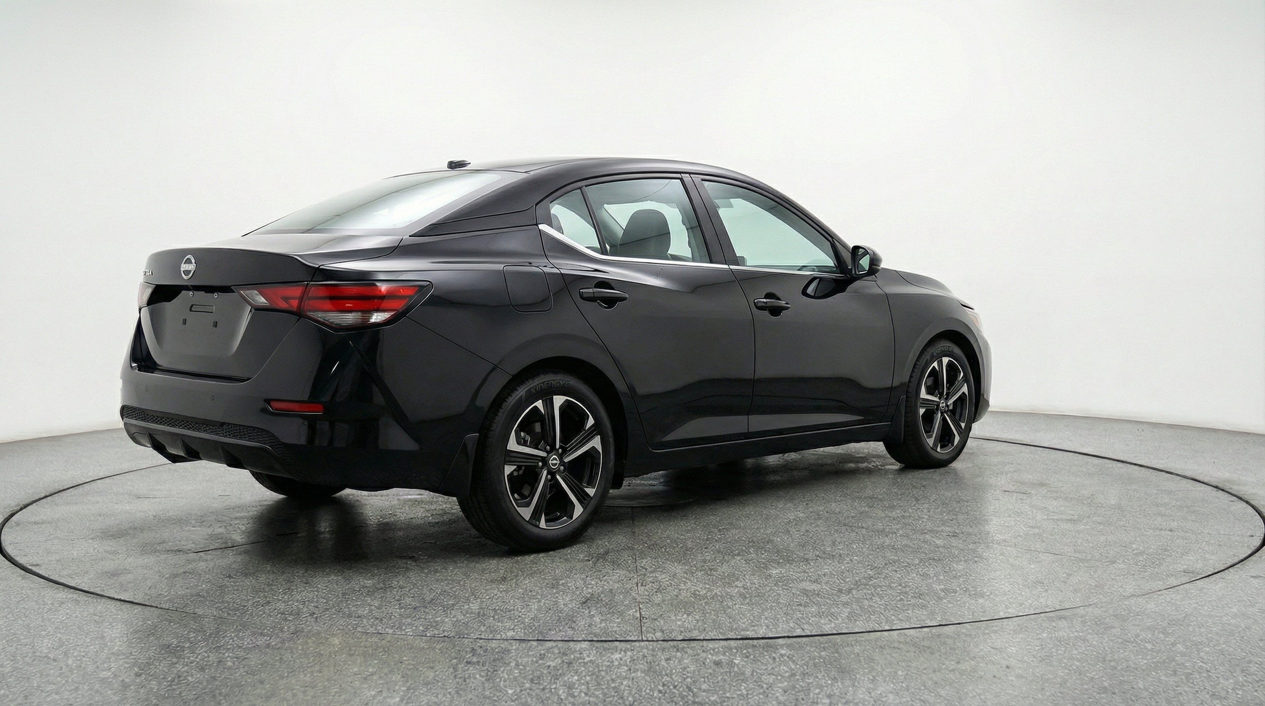 Thumbnail: 2025 Nissan Sentra - 9