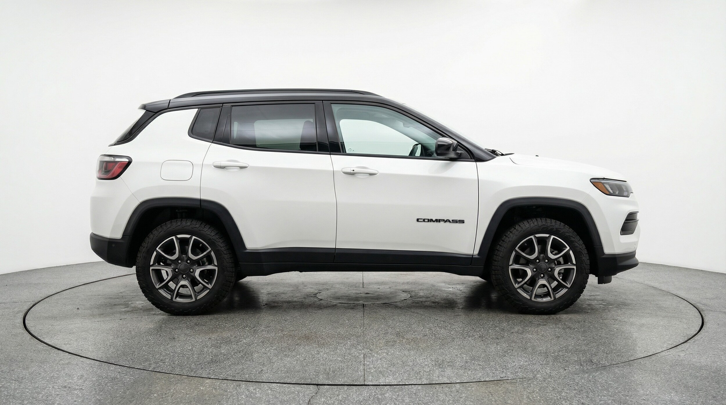 Thumbnail: 2025 Jeep Compass - 8