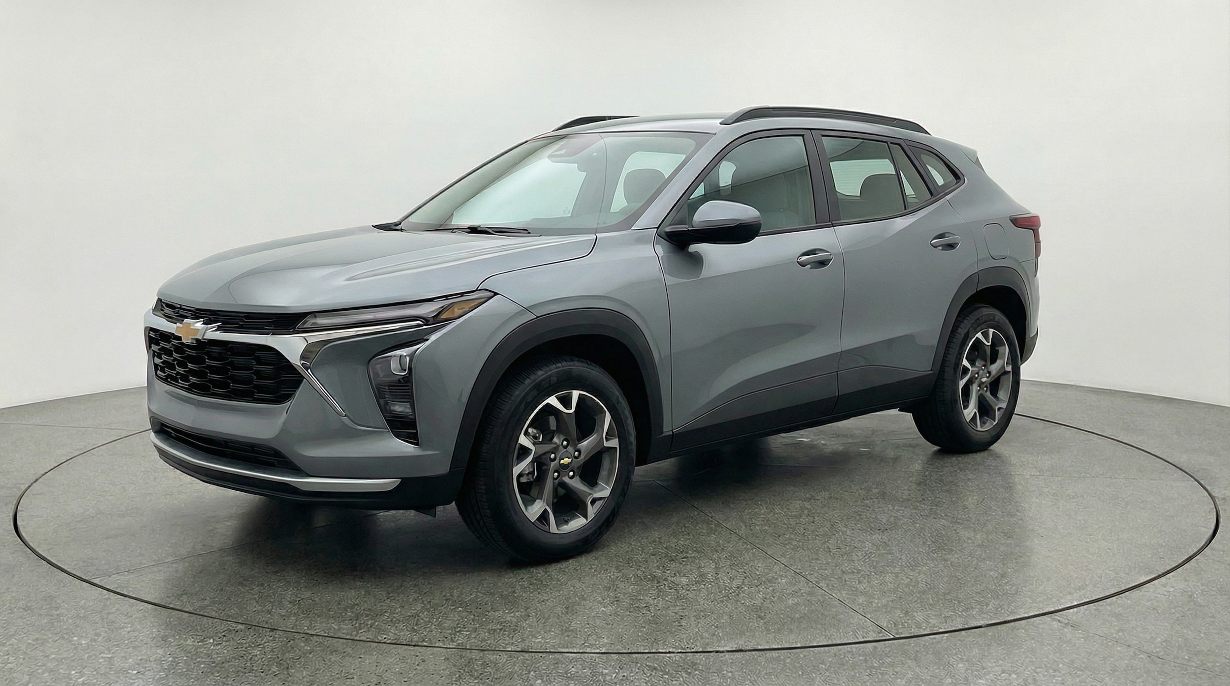 Thumbnail: 2025 Chevrolet Trax - 3