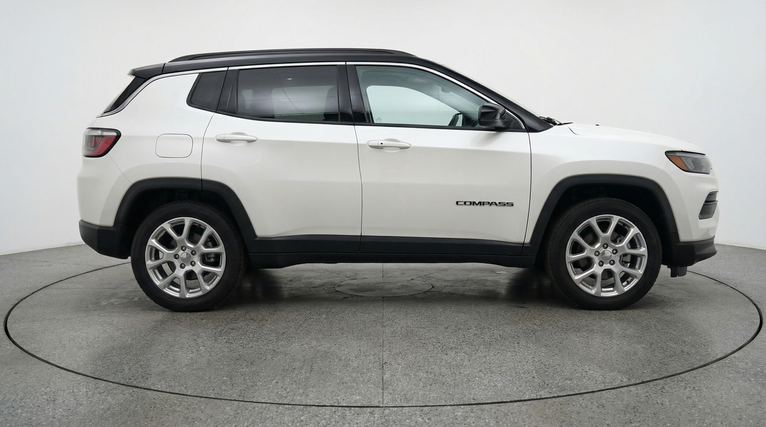 Thumbnail: 2025 Jeep Compass - 8