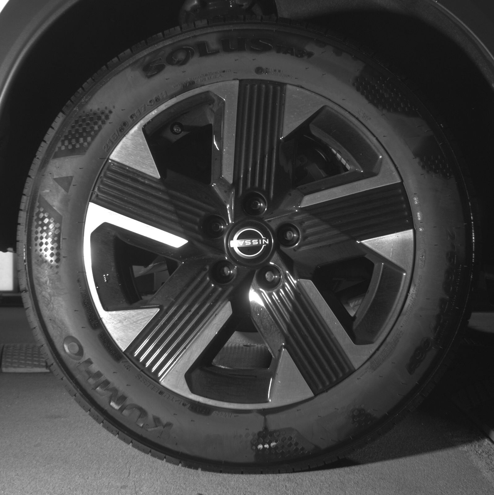 Thumbnail: 2025 Nissan Kicks - 12