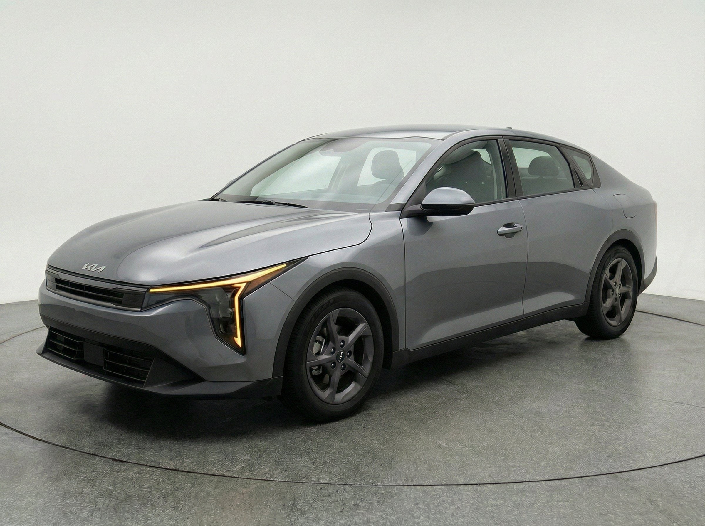 Thumbnail: 2025 Kia K4 - 3