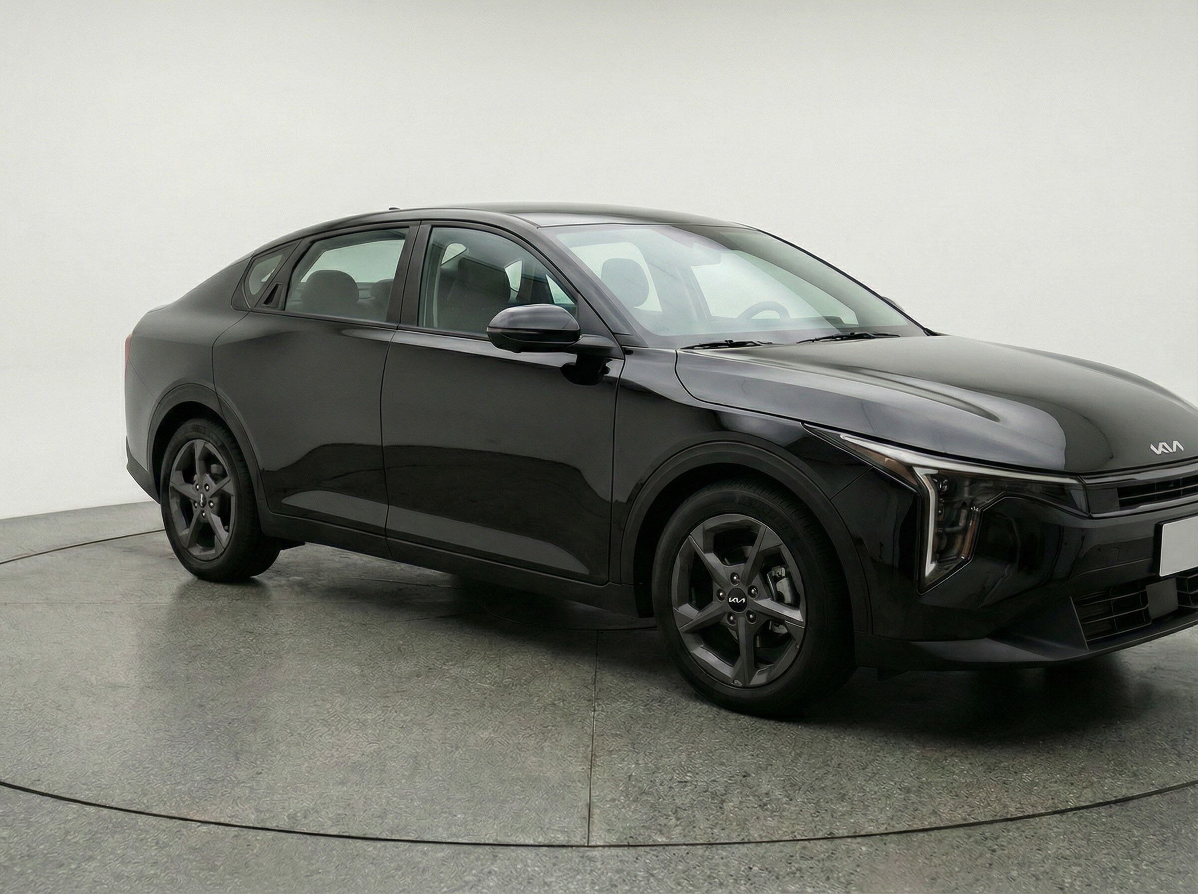 Thumbnail: 2025 Kia K4 - 1