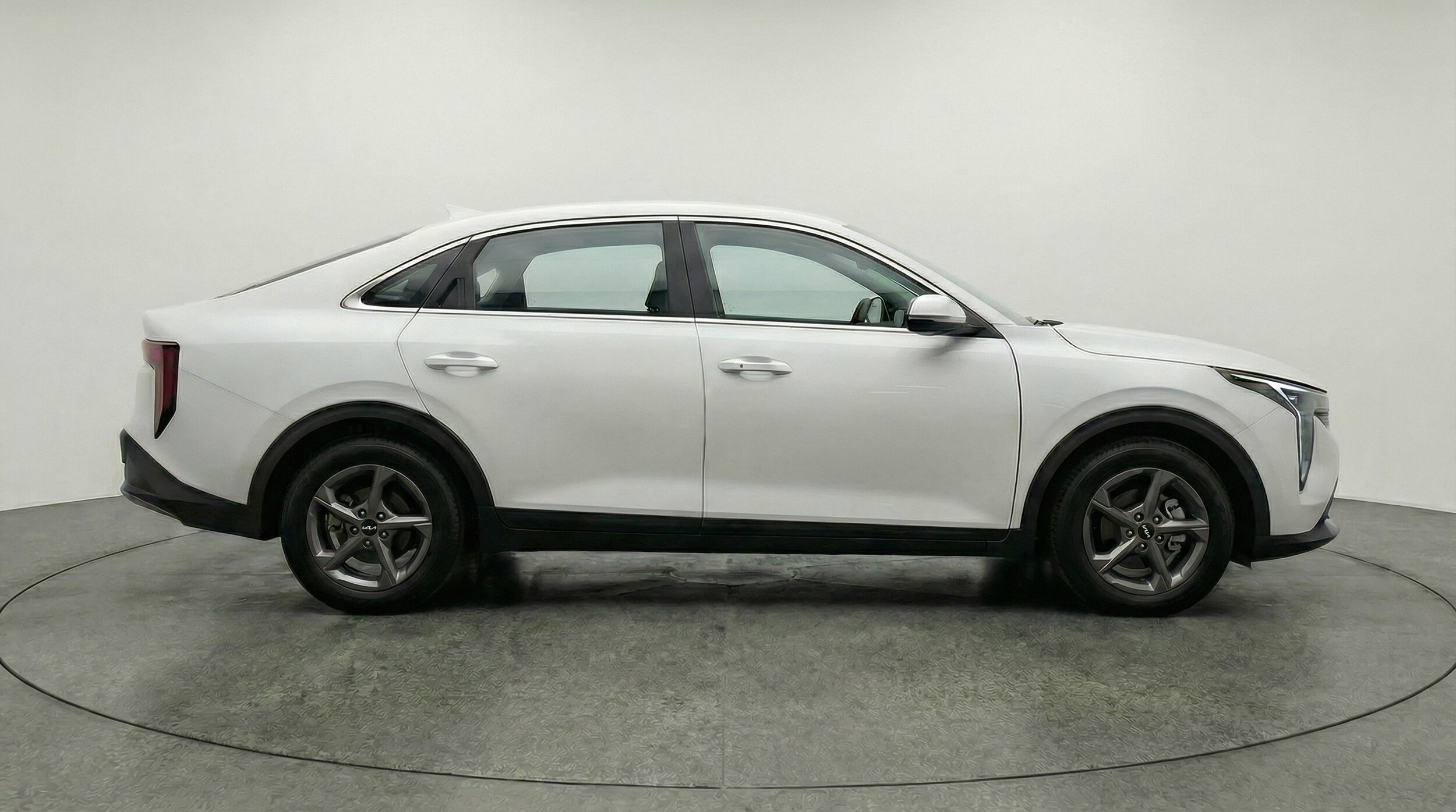 Thumbnail: 2025 Kia K4 - 8