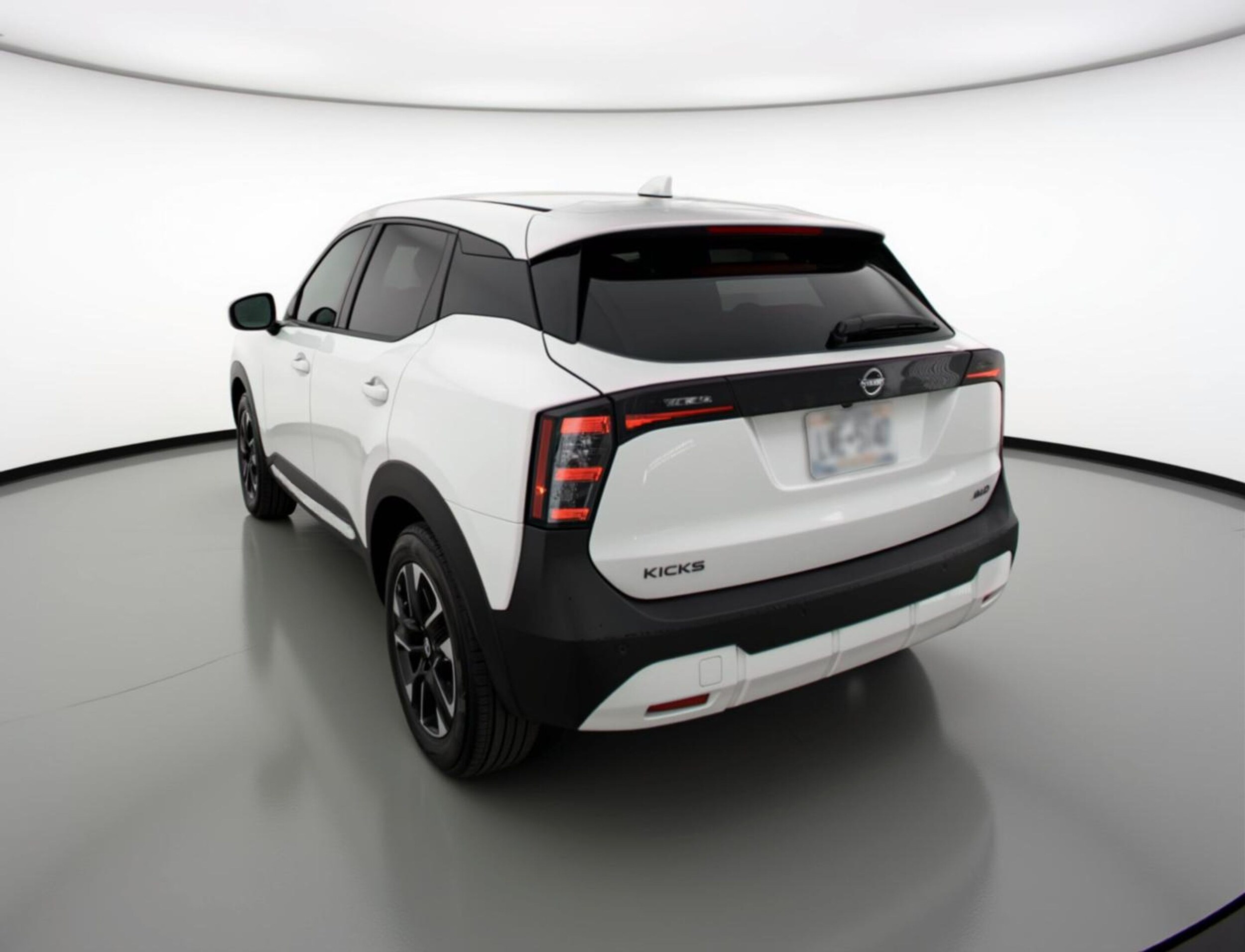 Thumbnail: 2025 Nissan Kicks - 5