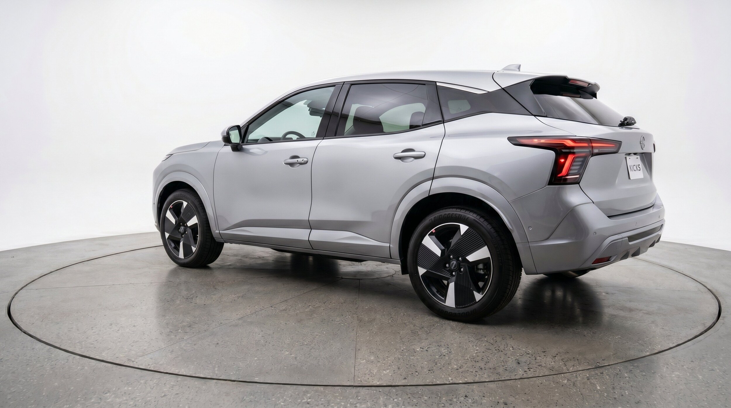 Thumbnail: 2026 Nissan Kicks - 6