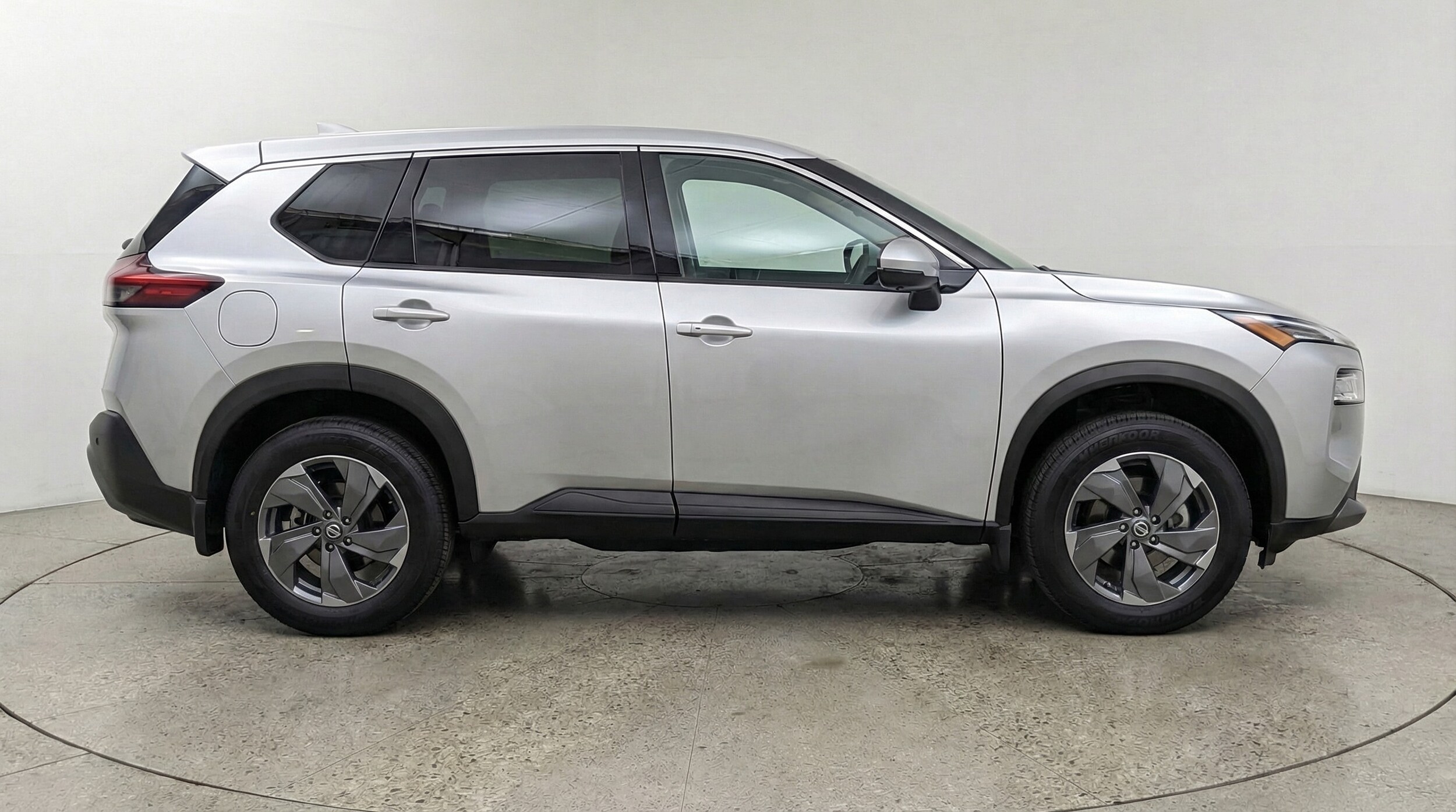 Thumbnail: 2025 Nissan Rogue - 8