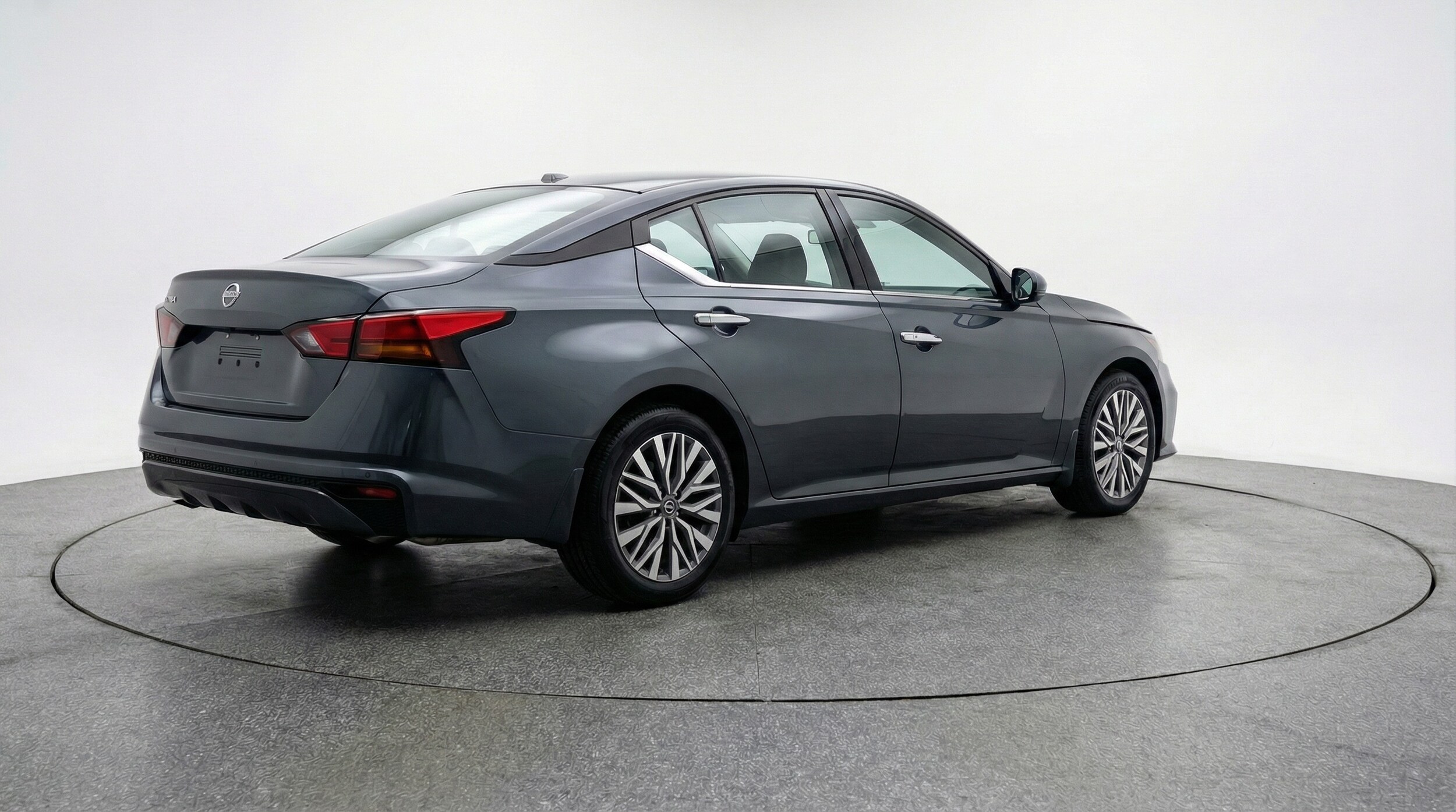 Thumbnail: 2025 Nissan Altima - 7