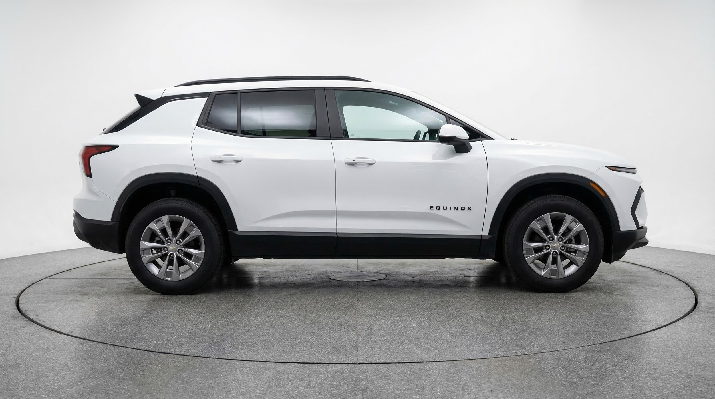 Thumbnail: 2025 Chevrolet Equinox - 8