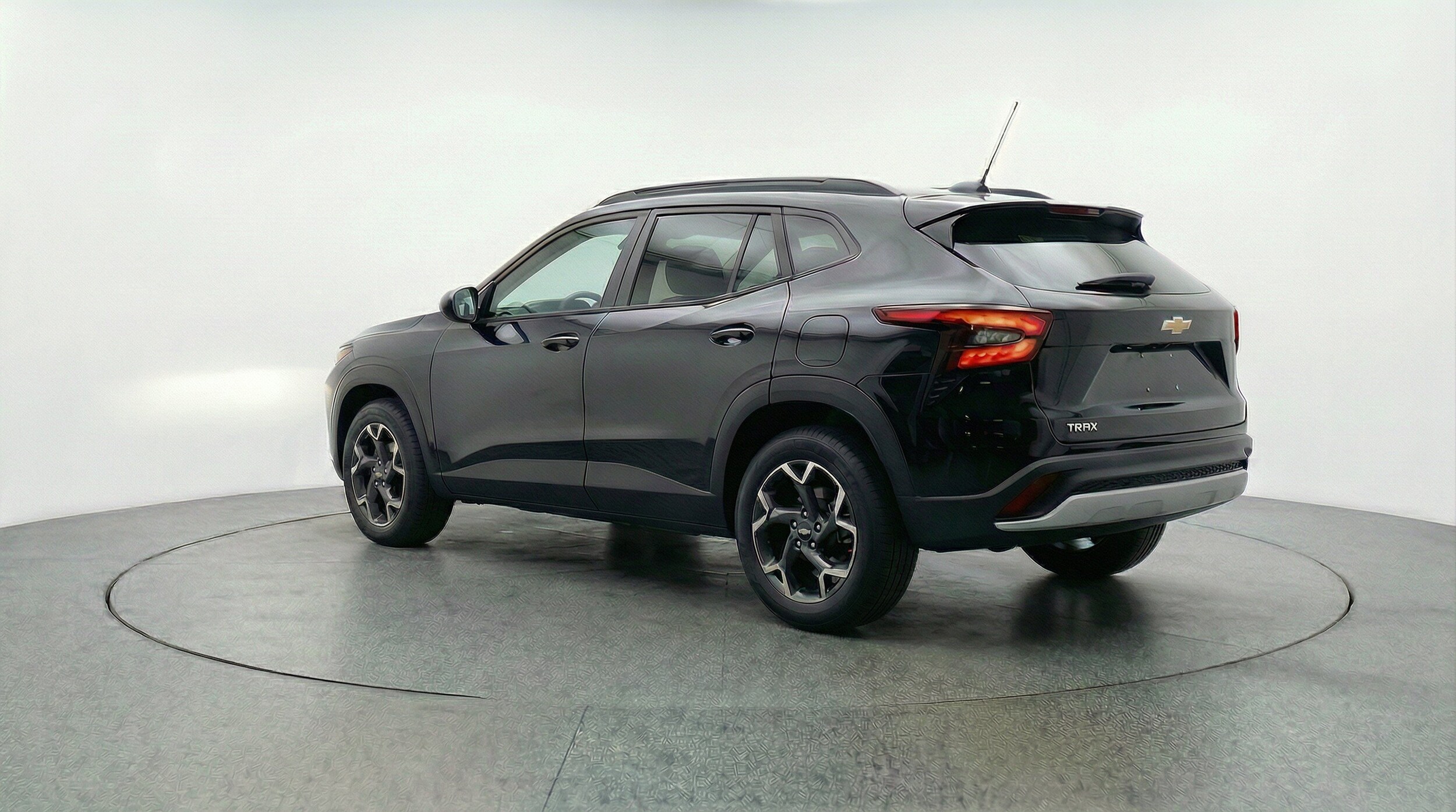 Thumbnail: 2025 Chevrolet Trax - 6