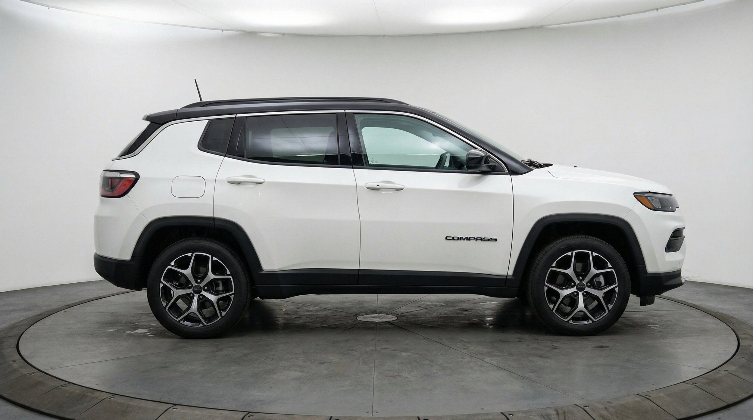 Thumbnail: 2025 Jeep Compass - 11