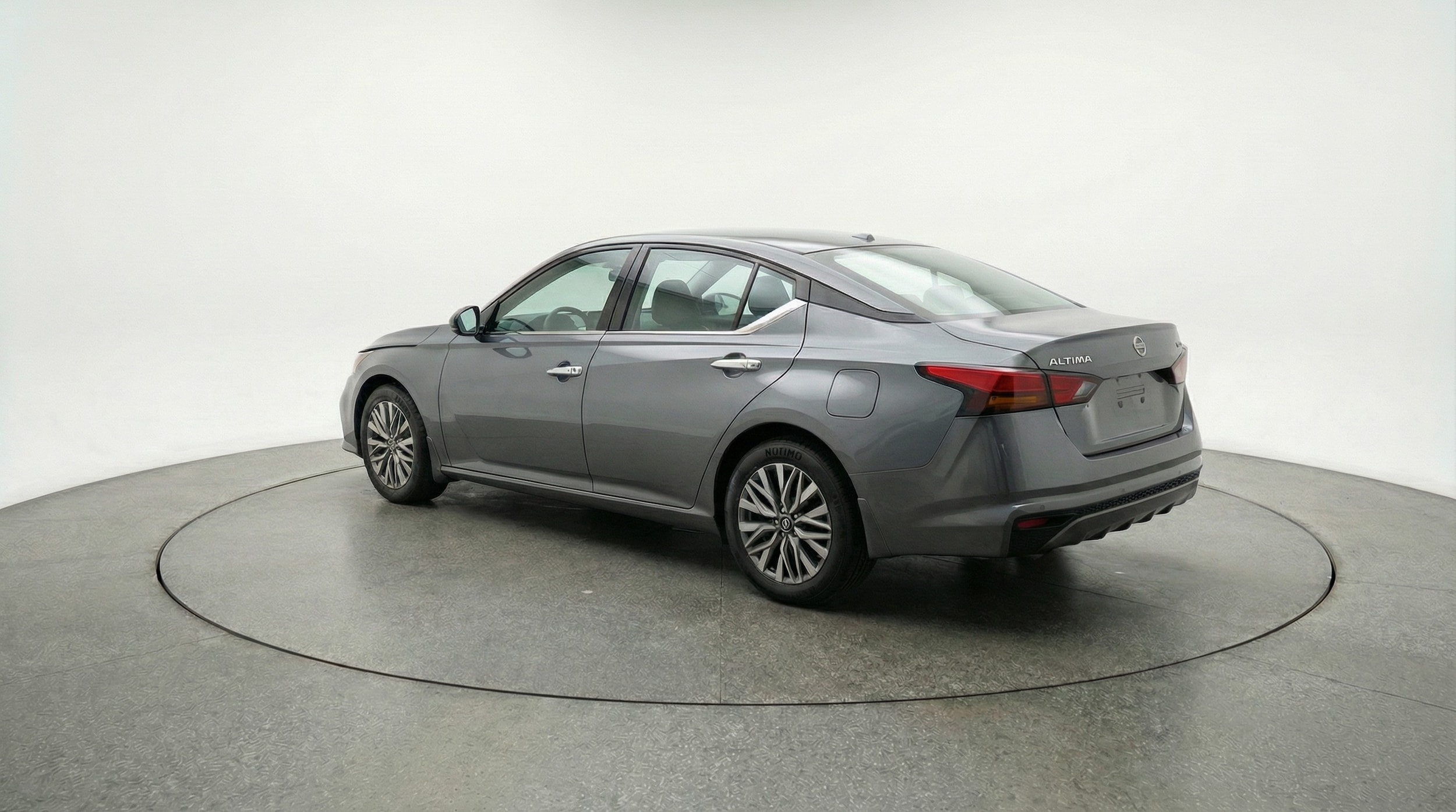 Thumbnail: 2025 Nissan Altima - 5