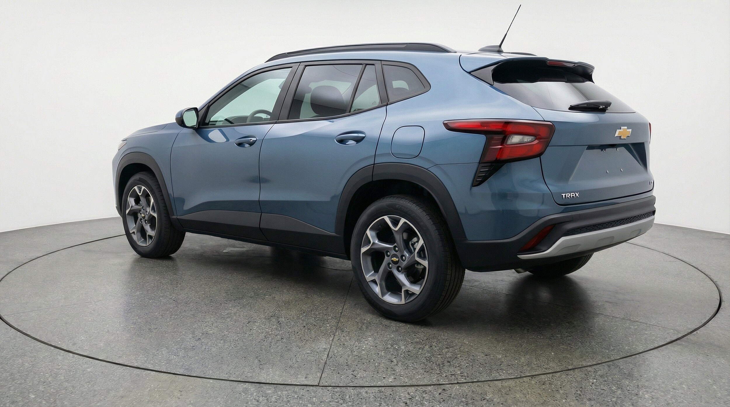 Thumbnail: 2025 Chevrolet Trax - 6