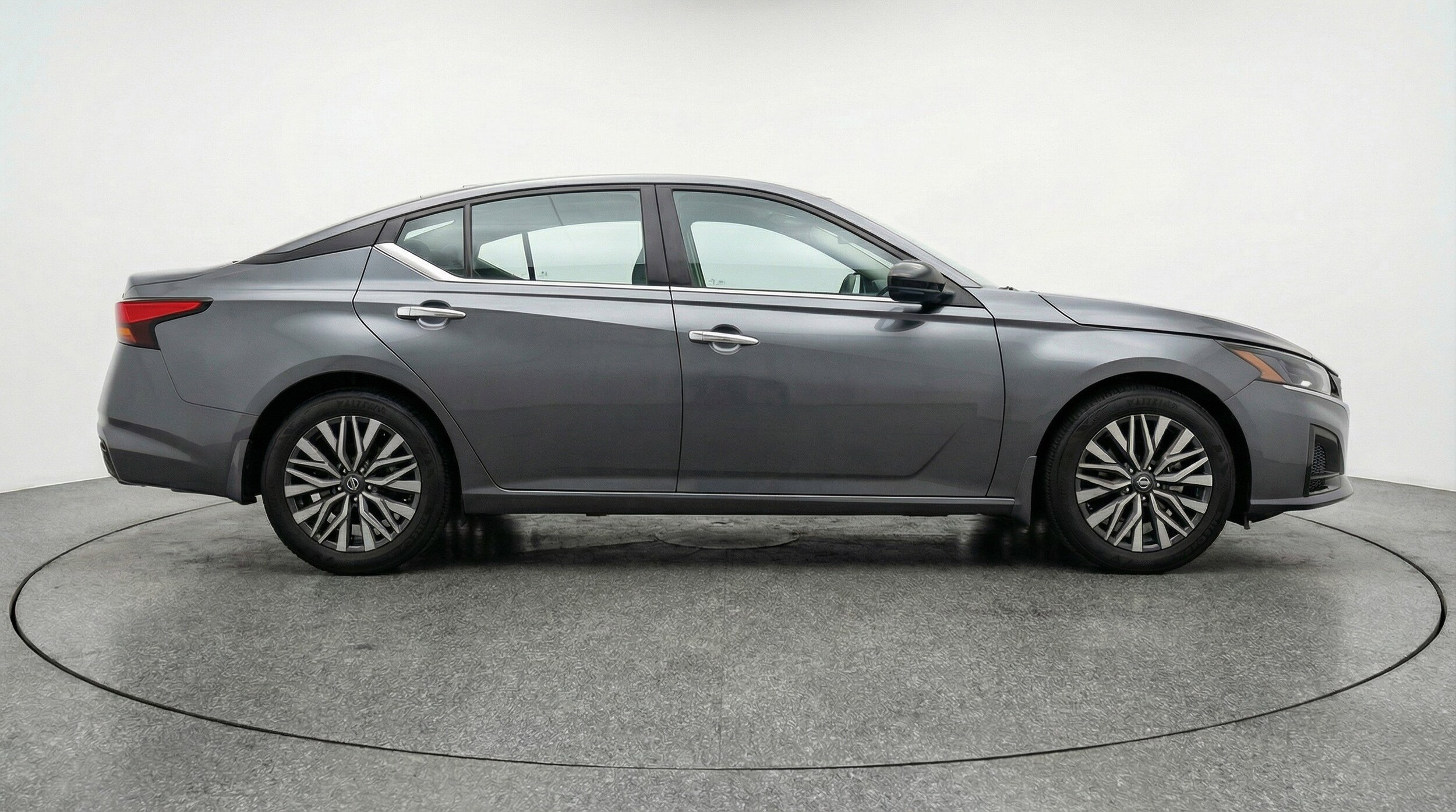 Thumbnail: 2025 Nissan Altima - 11