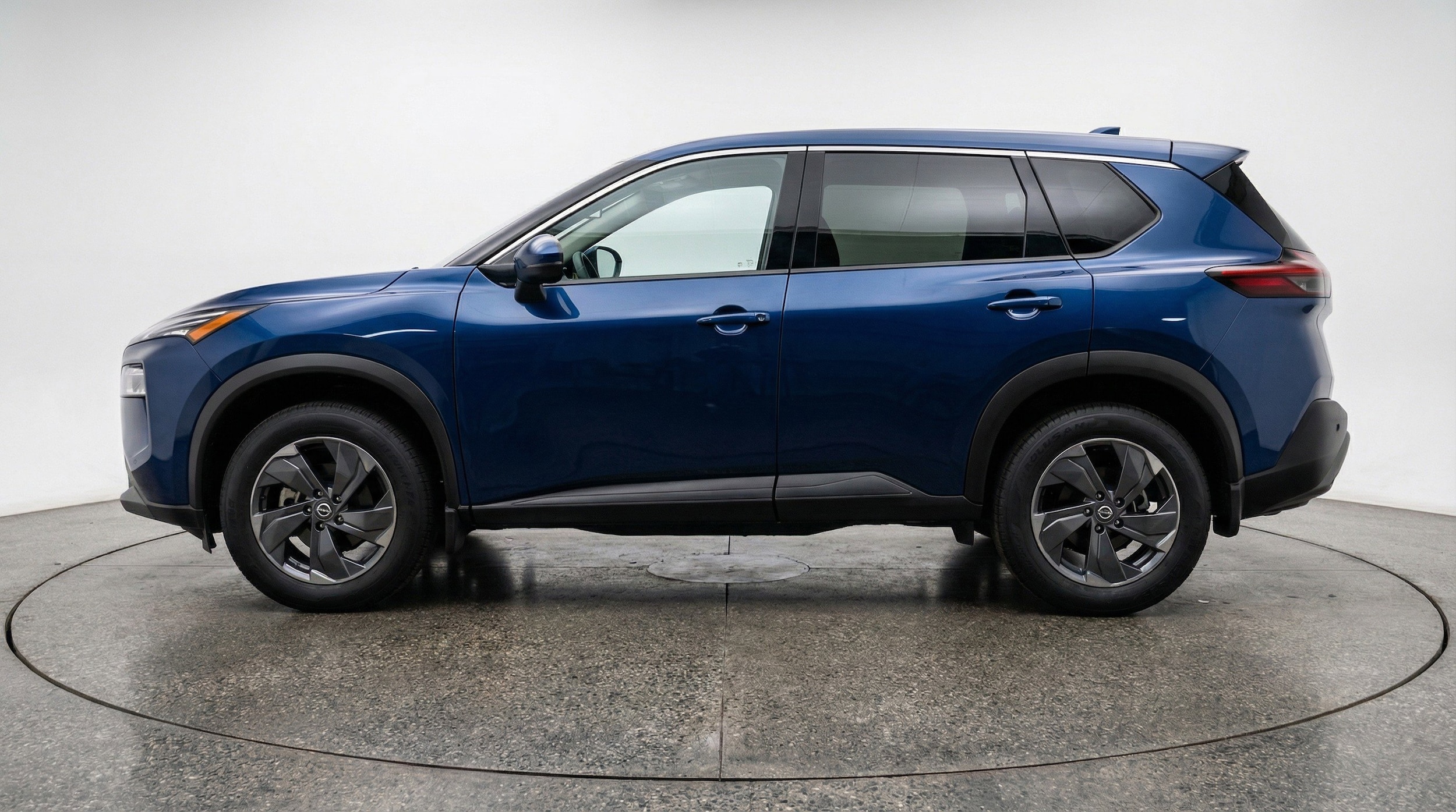 Thumbnail: 2025 Nissan Rogue - 5