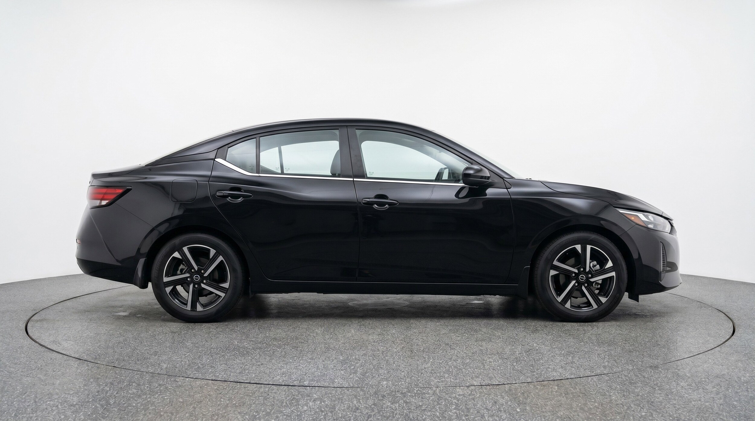 Thumbnail: 2025 Nissan Sentra - 11