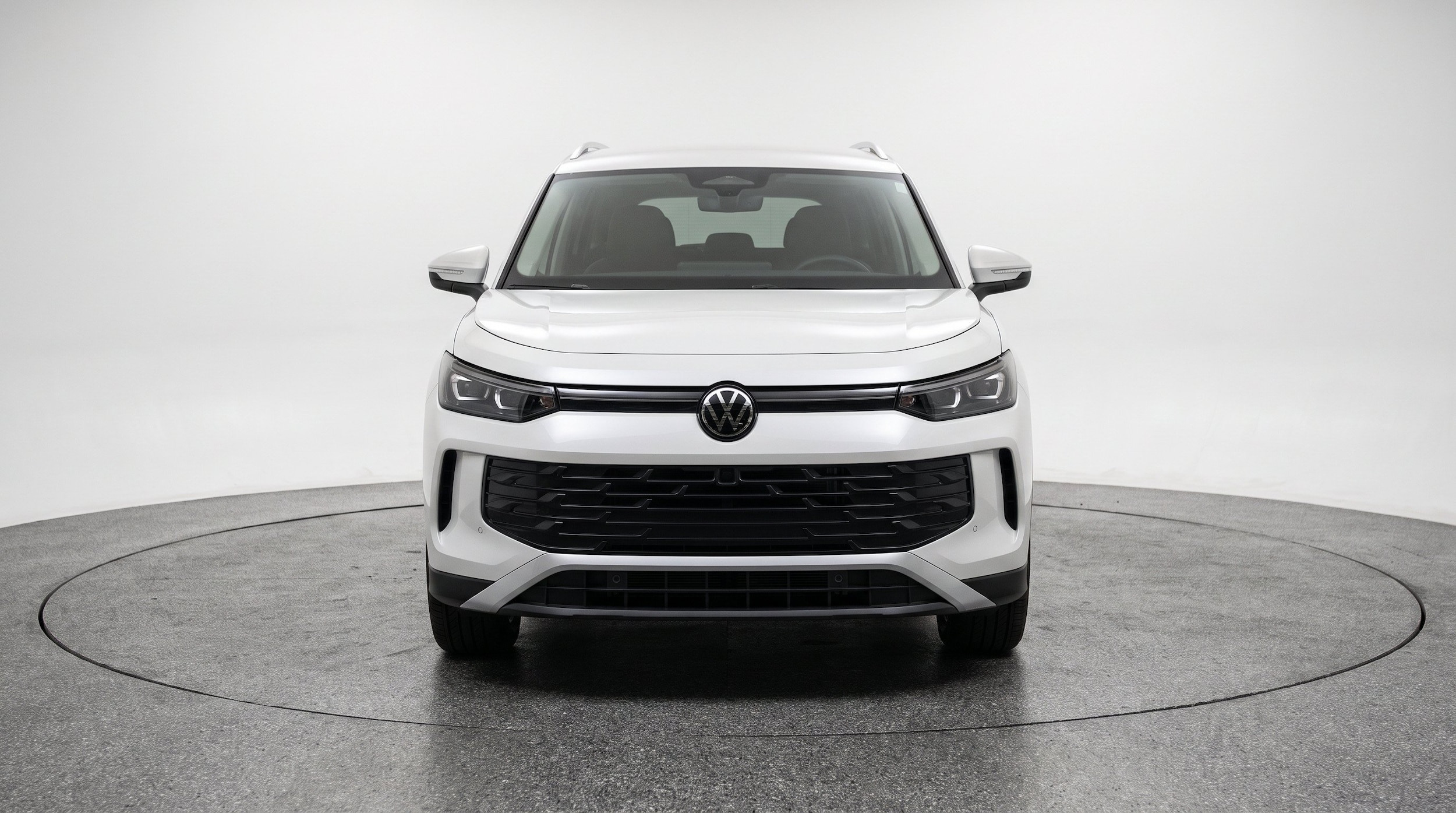 Thumbnail: 2026 Volkswagen Tiguan - 2