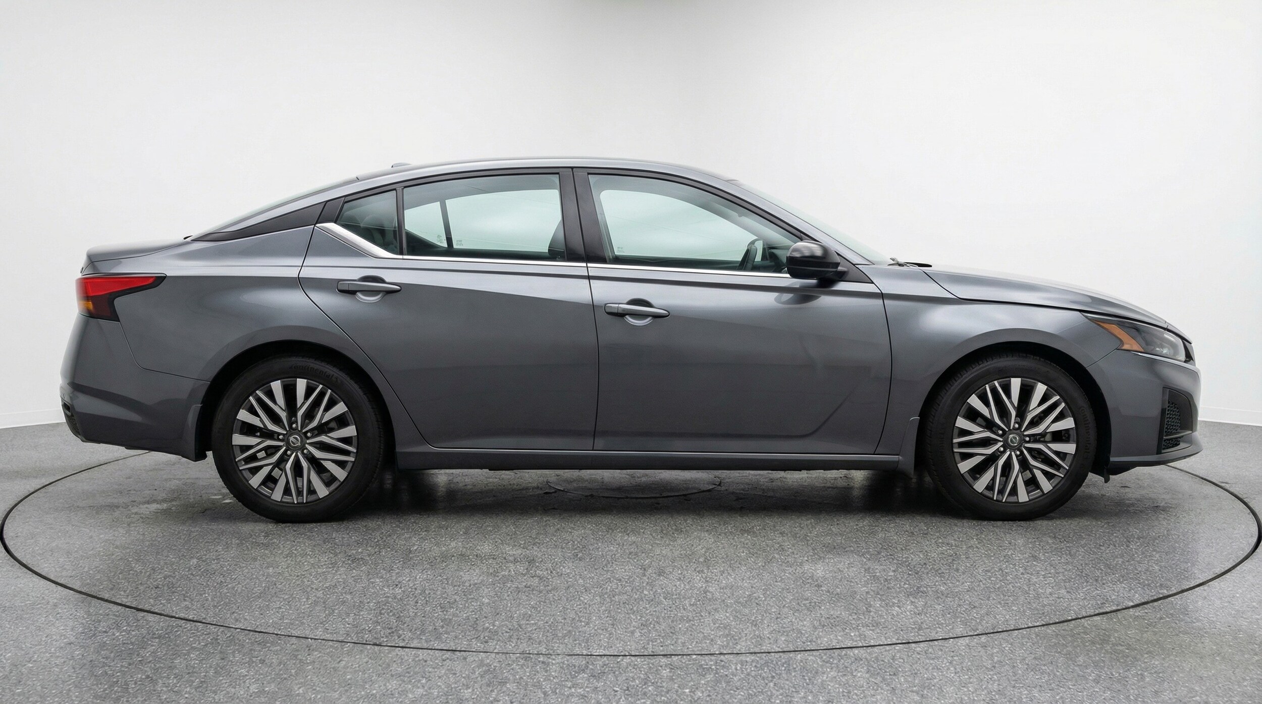 Thumbnail: 2025 Nissan Altima - 8