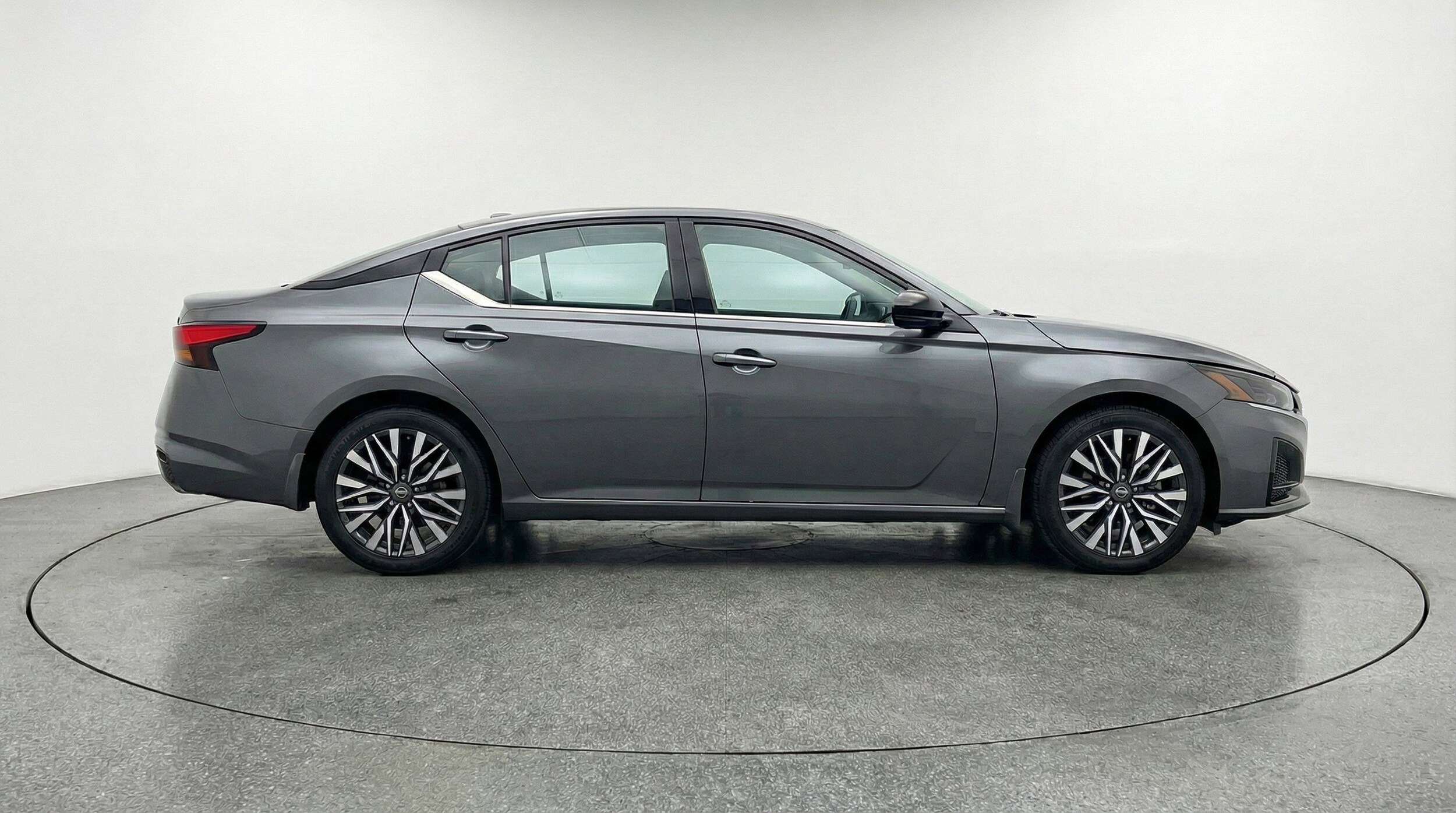 Thumbnail: 2025 Nissan Altima - 11