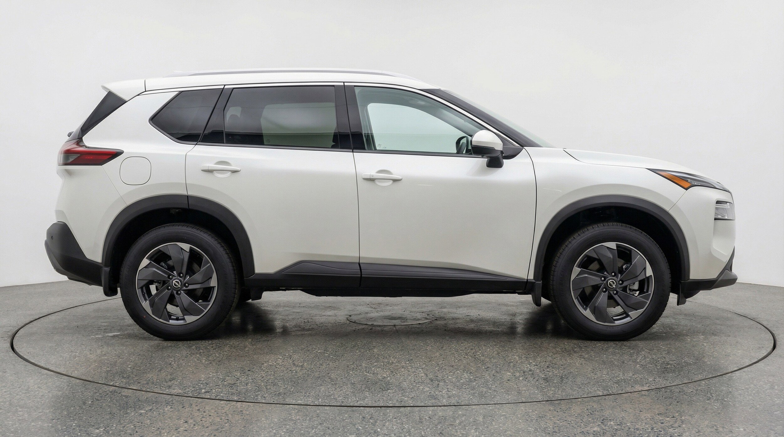 Thumbnail: 2025 Nissan Rogue - 11