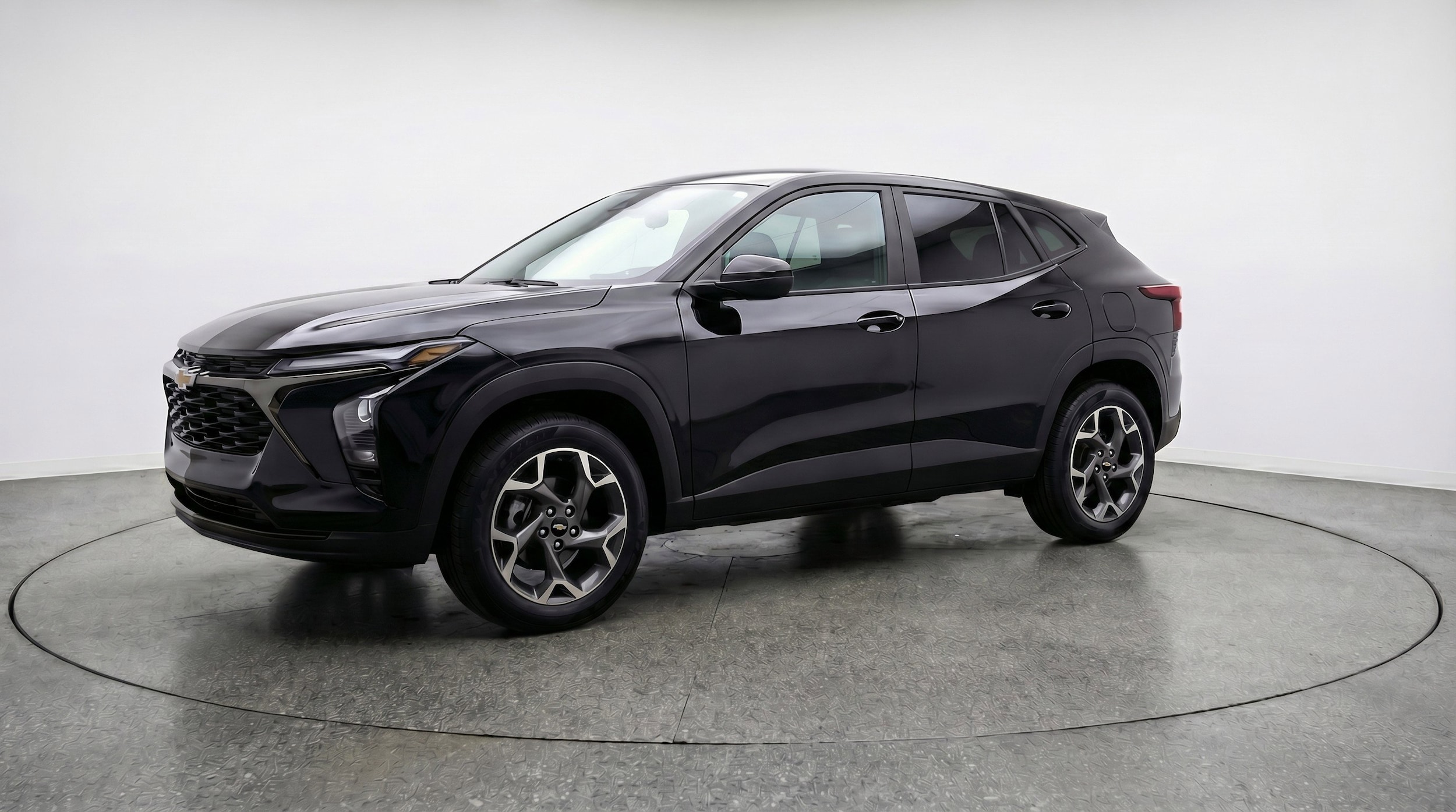 Thumbnail: 2025 Chevrolet Trax - 3