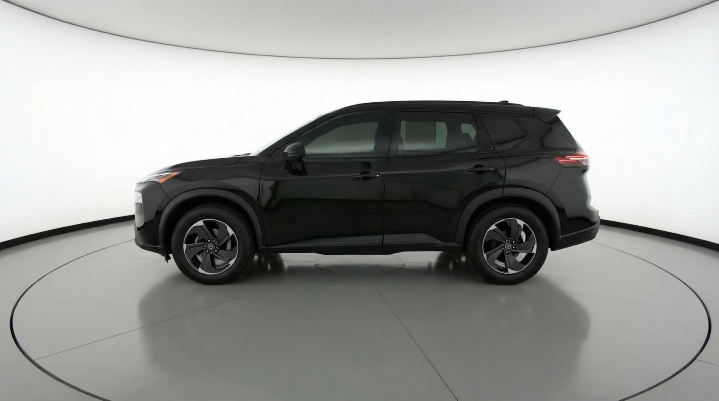 Thumbnail: 2025 Nissan Rogue - 4