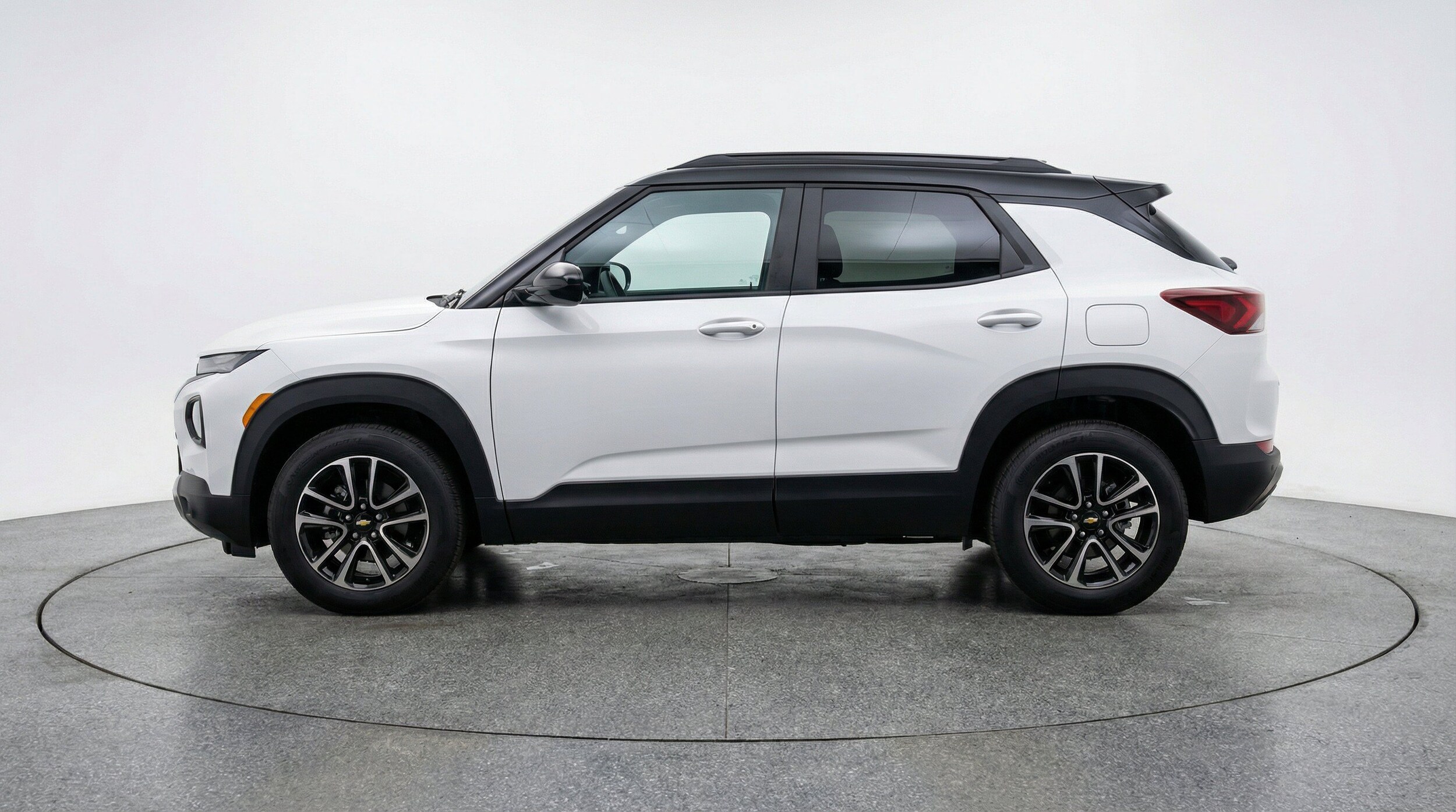 Thumbnail: 2025 Chevrolet TrailBlazer - 5