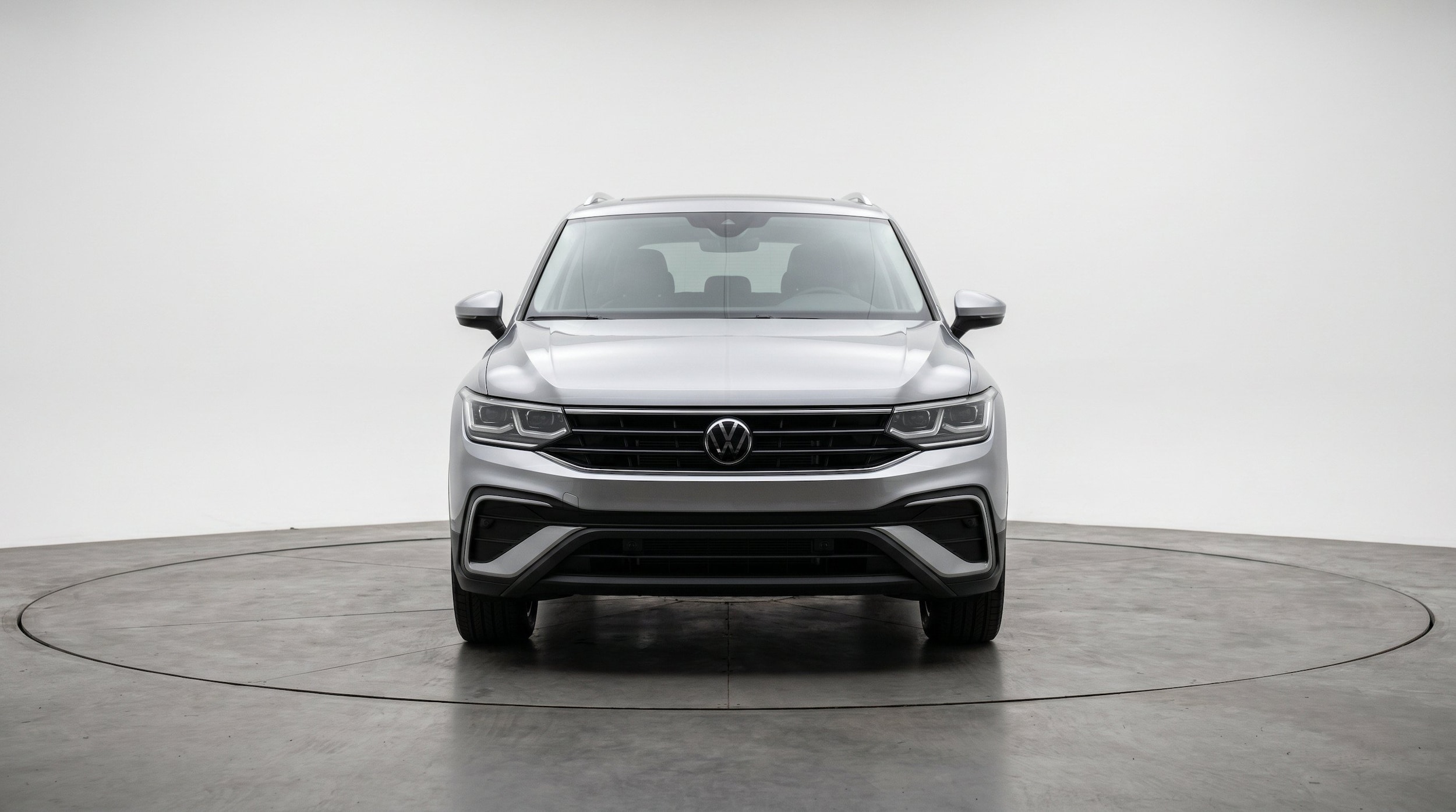 Thumbnail: 2026 Volkswagen Tiguan - 2