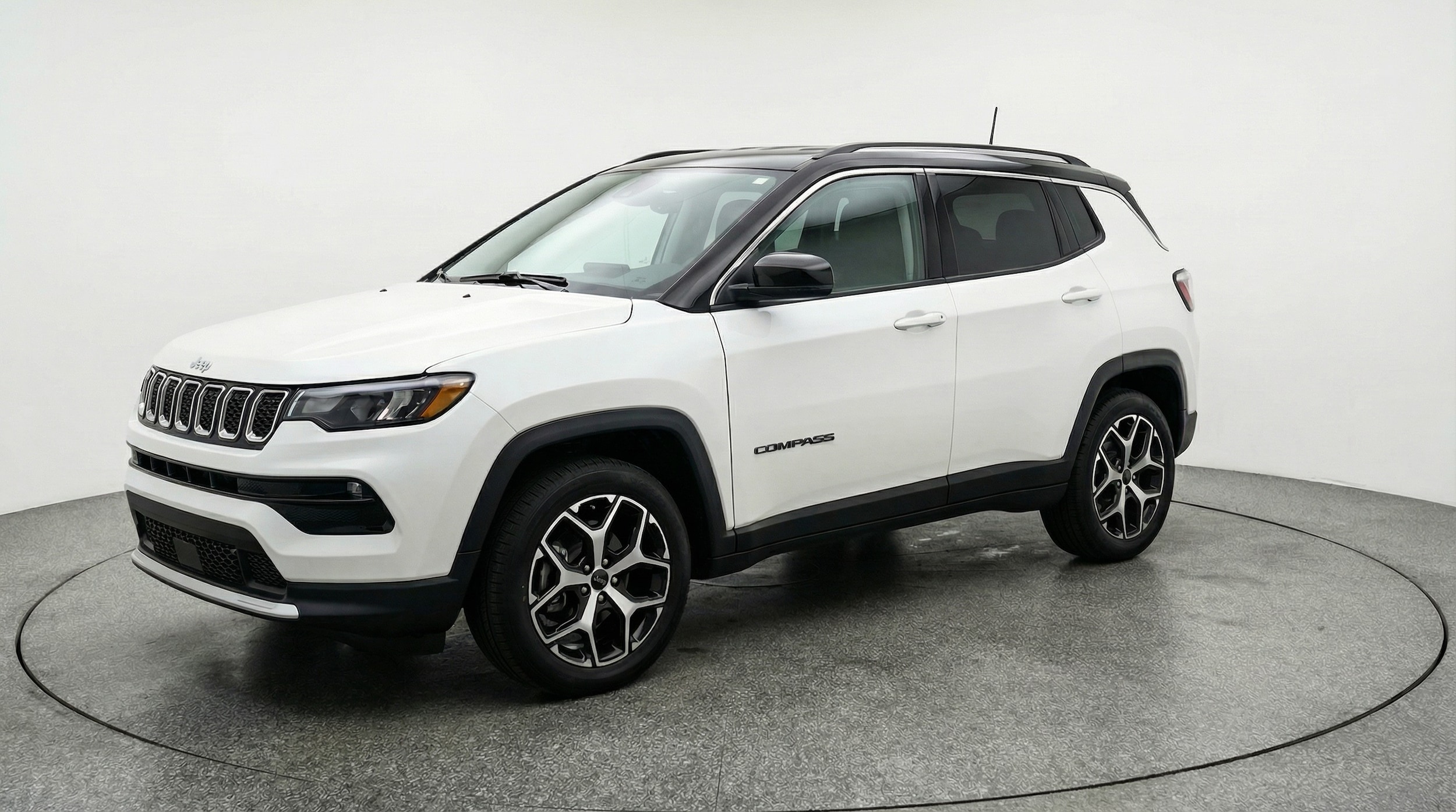 Thumbnail: 2025 Jeep Compass - 3