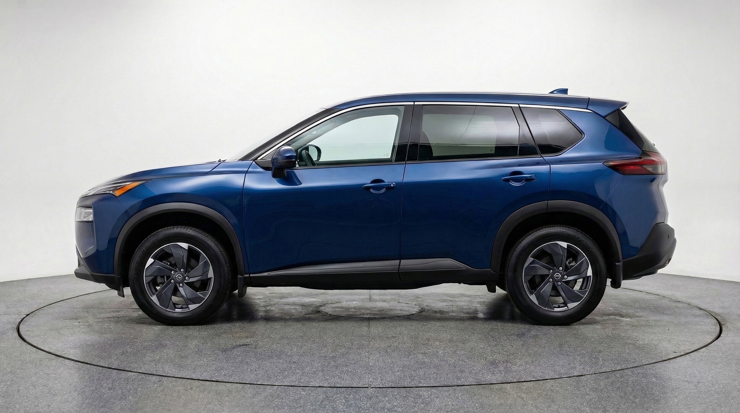 Thumbnail: 2025 Nissan Rogue - 5