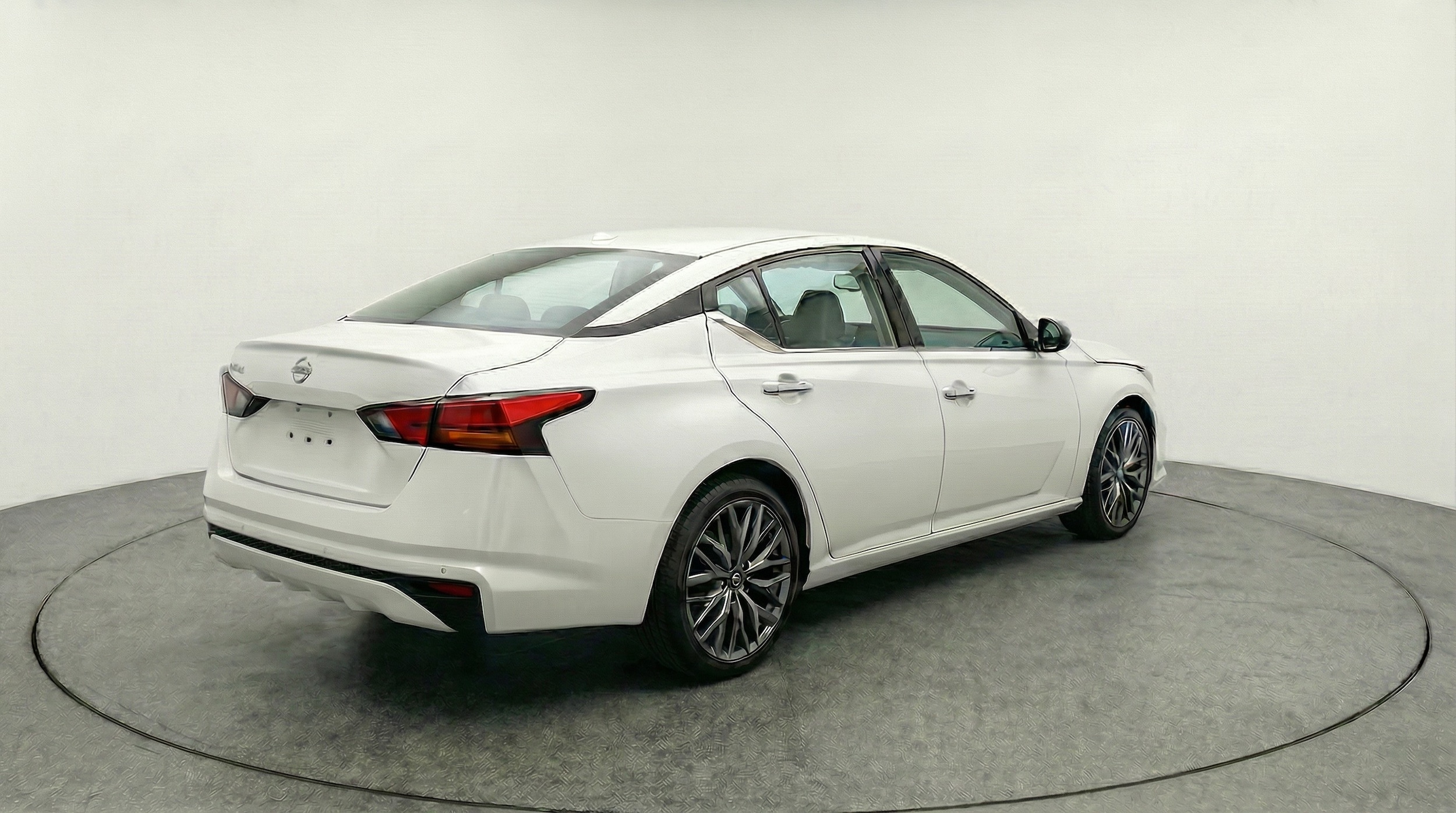 Thumbnail: 2025 Nissan Altima - 7