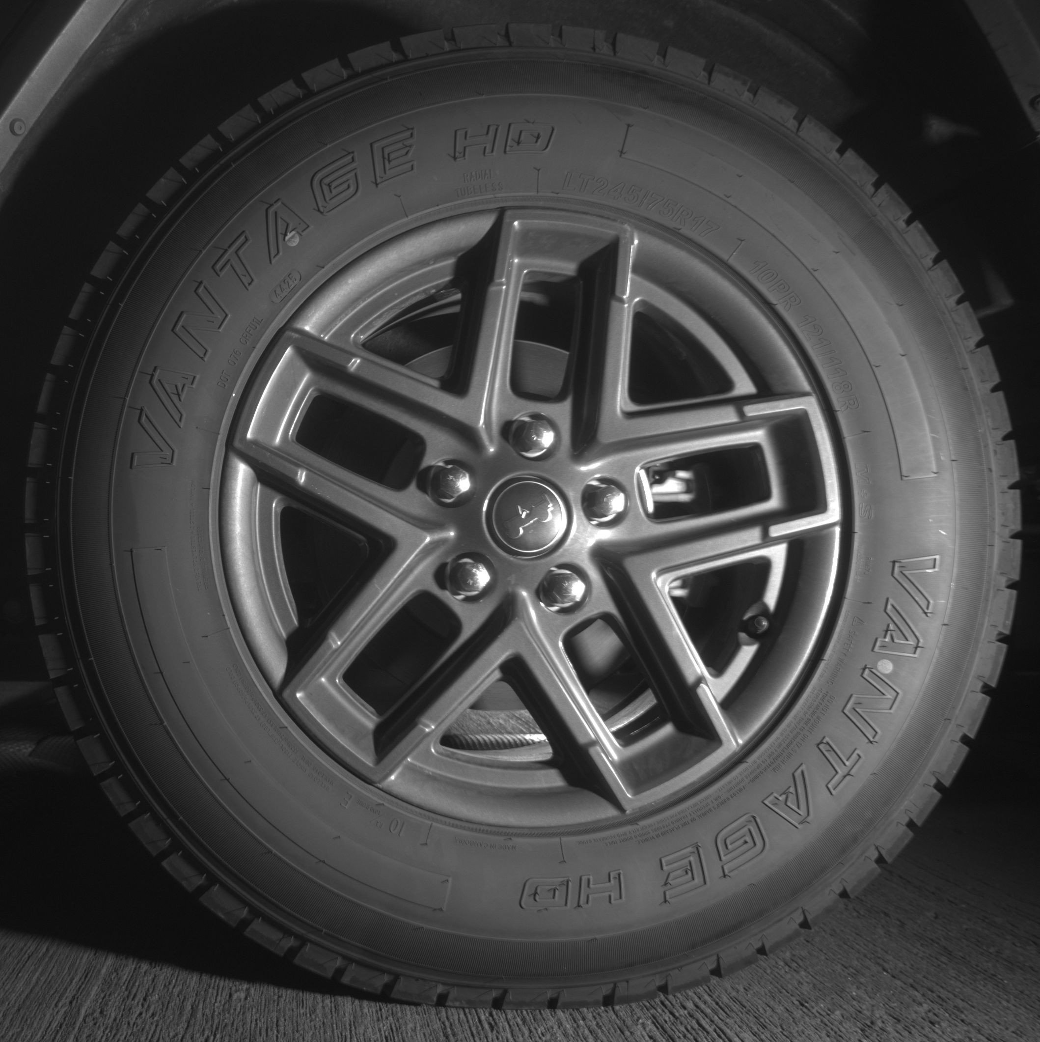 Thumbnail: 2025 Jeep Wrangler - 14