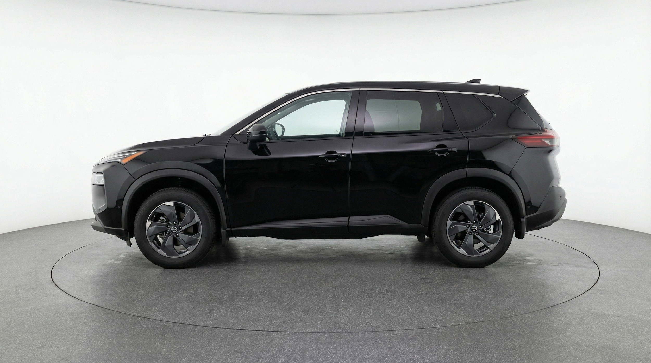 Thumbnail: 2025 Nissan Rogue - 5