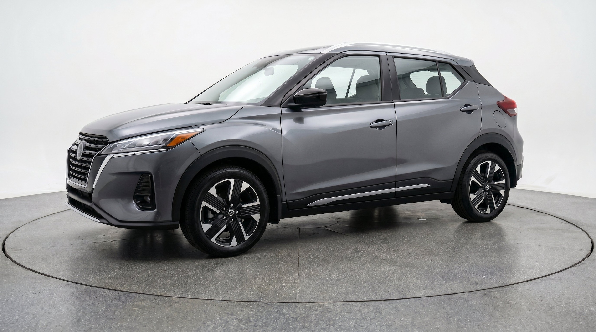 Thumbnail: 2026 Nissan Kicks - 3