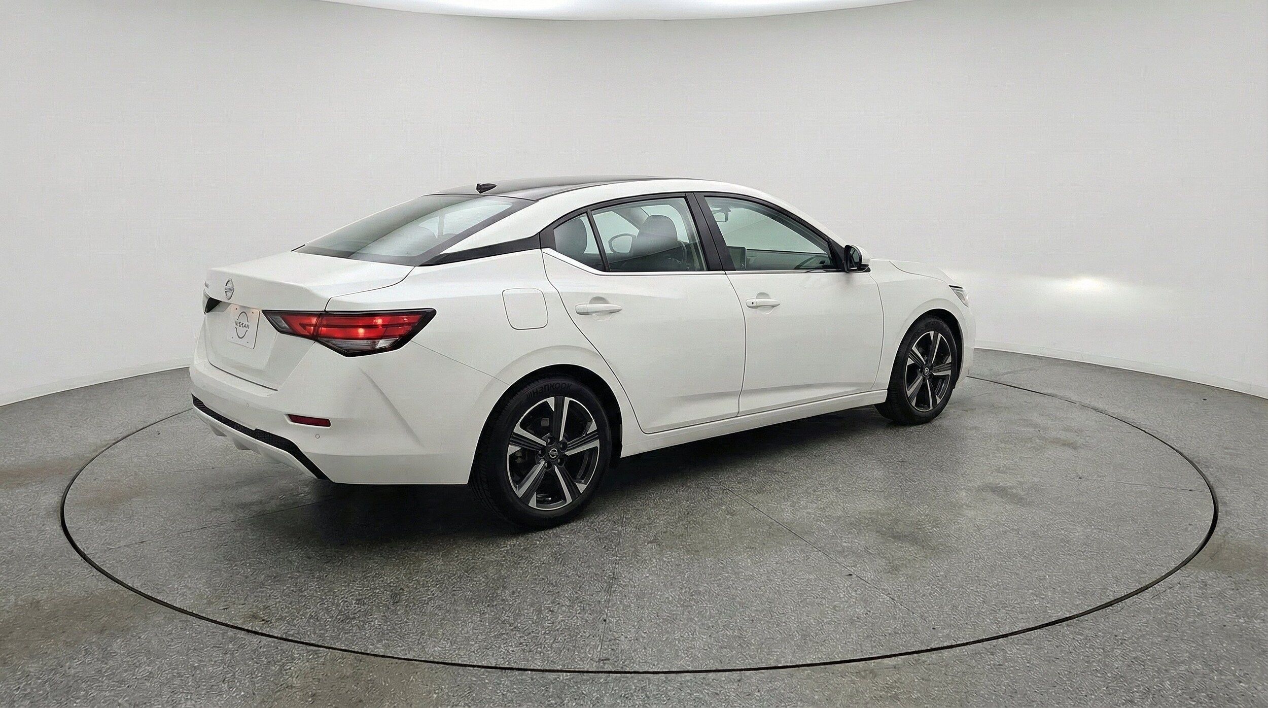Thumbnail: 2025 Nissan Sentra - 9