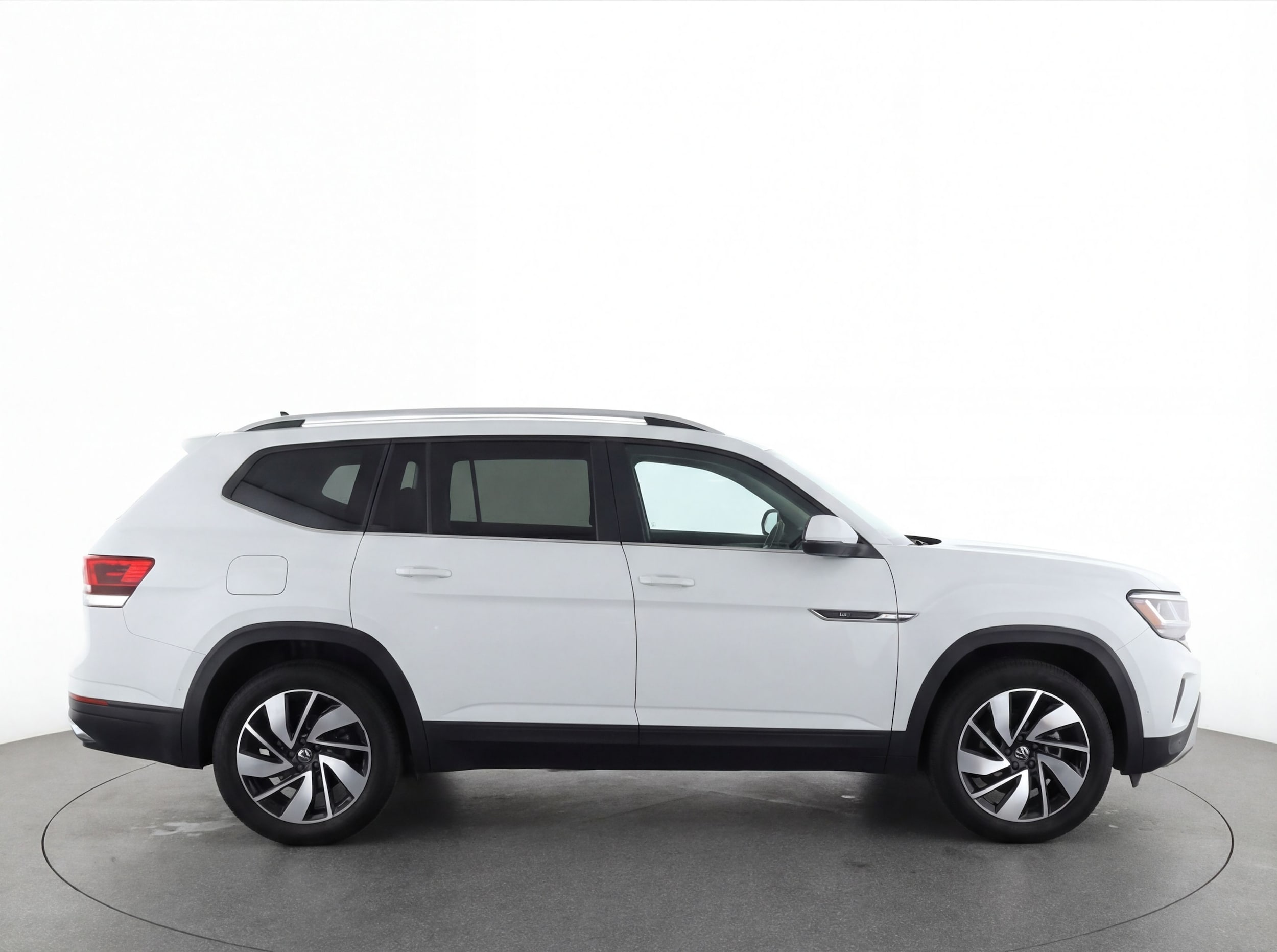 Thumbnail: 2025 Volkswagen Atlas - 8