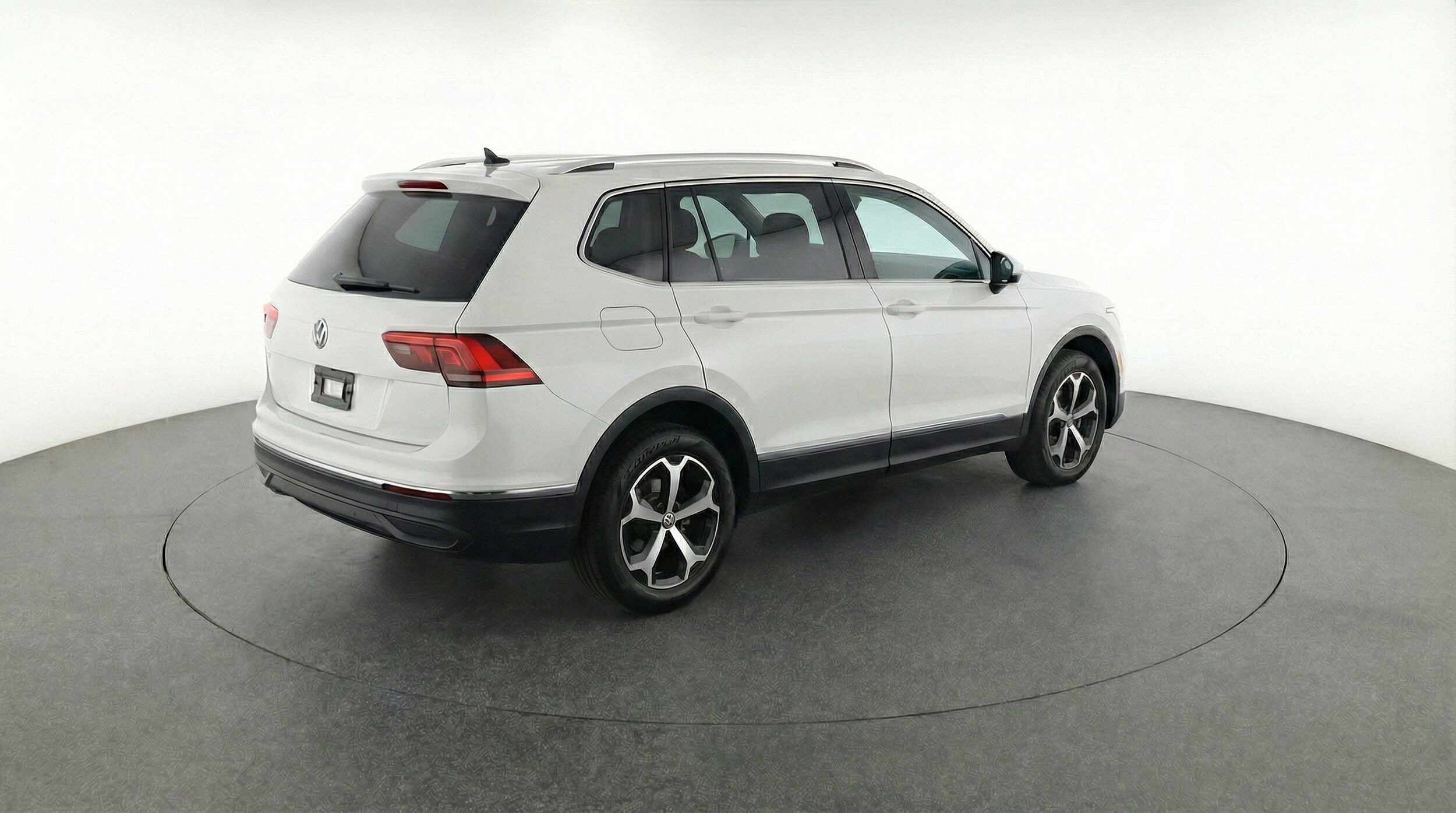 Thumbnail: 2026 Volkswagen Tiguan - 9