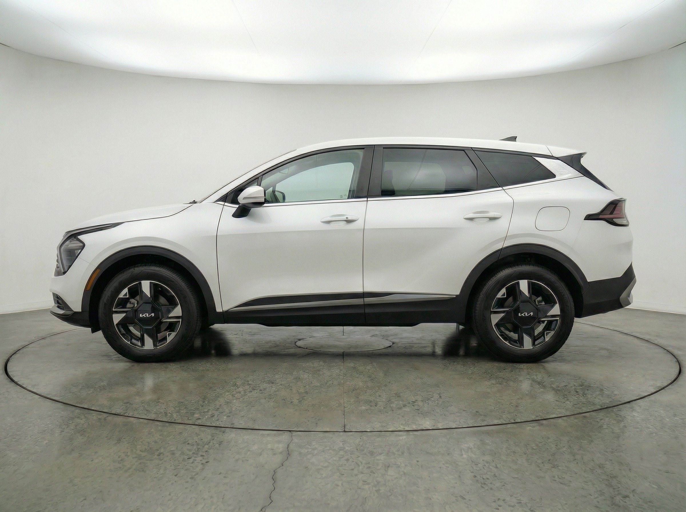 Thumbnail: 2026 Kia Sportage - 5