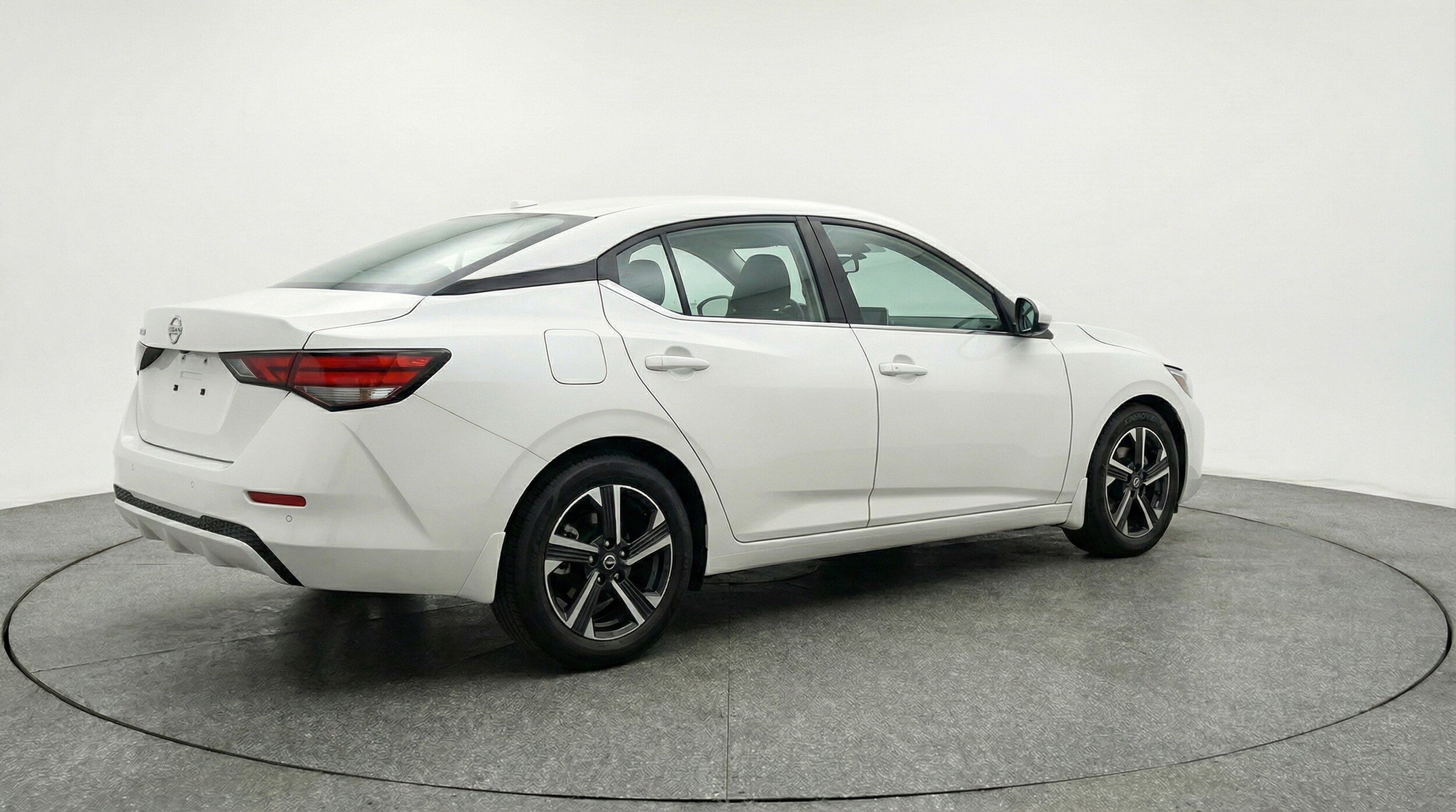 Thumbnail: 2025 Nissan Sentra - 9