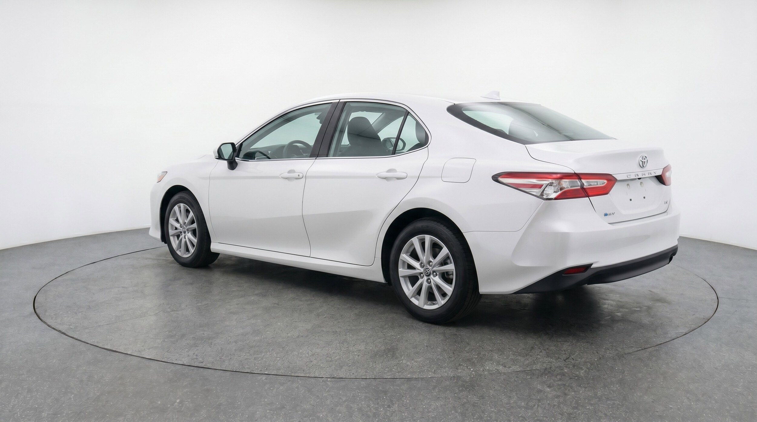 Thumbnail: 2025 Toyota Camry - 6