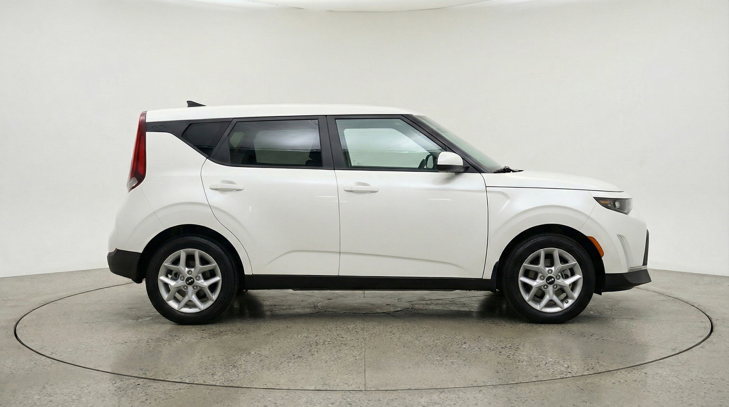 Thumbnail: 2025 Kia Soul - 11