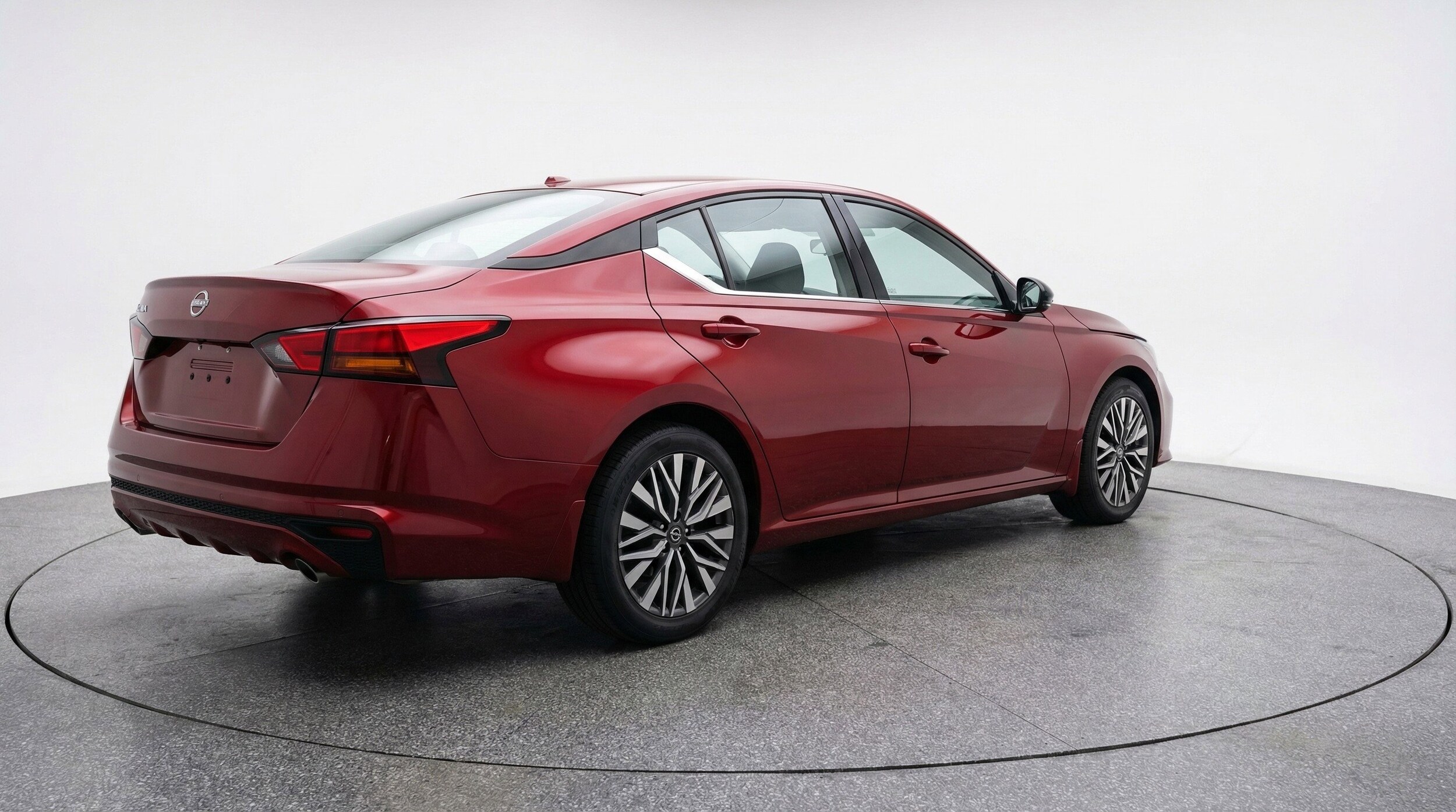 Thumbnail: 2025 Nissan Altima - 9