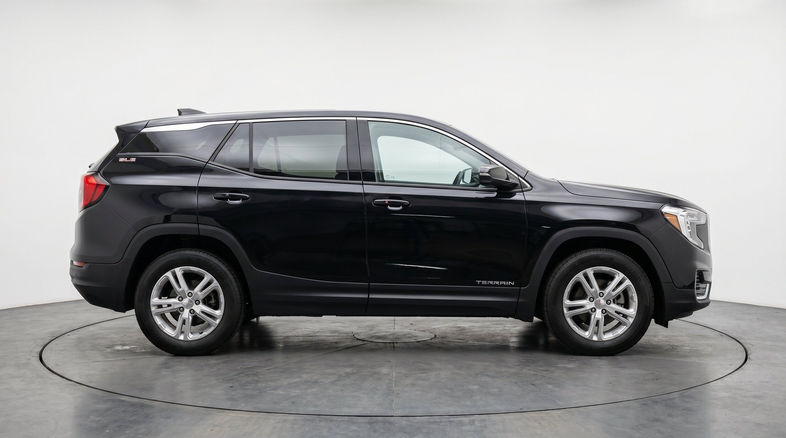 Thumbnail: 2024 GMC Terrain - 11