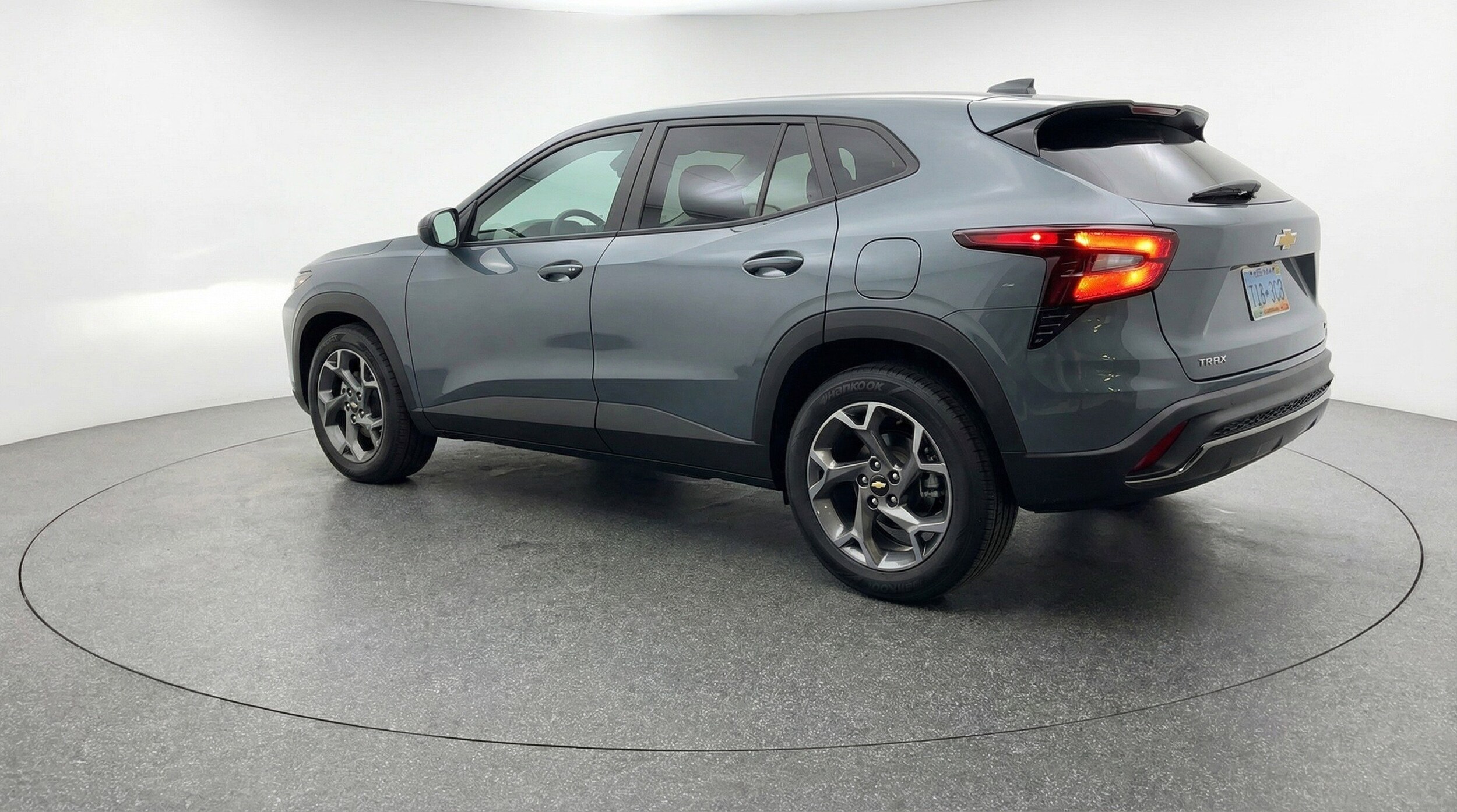 Thumbnail: 2025 Chevrolet Trax - 6