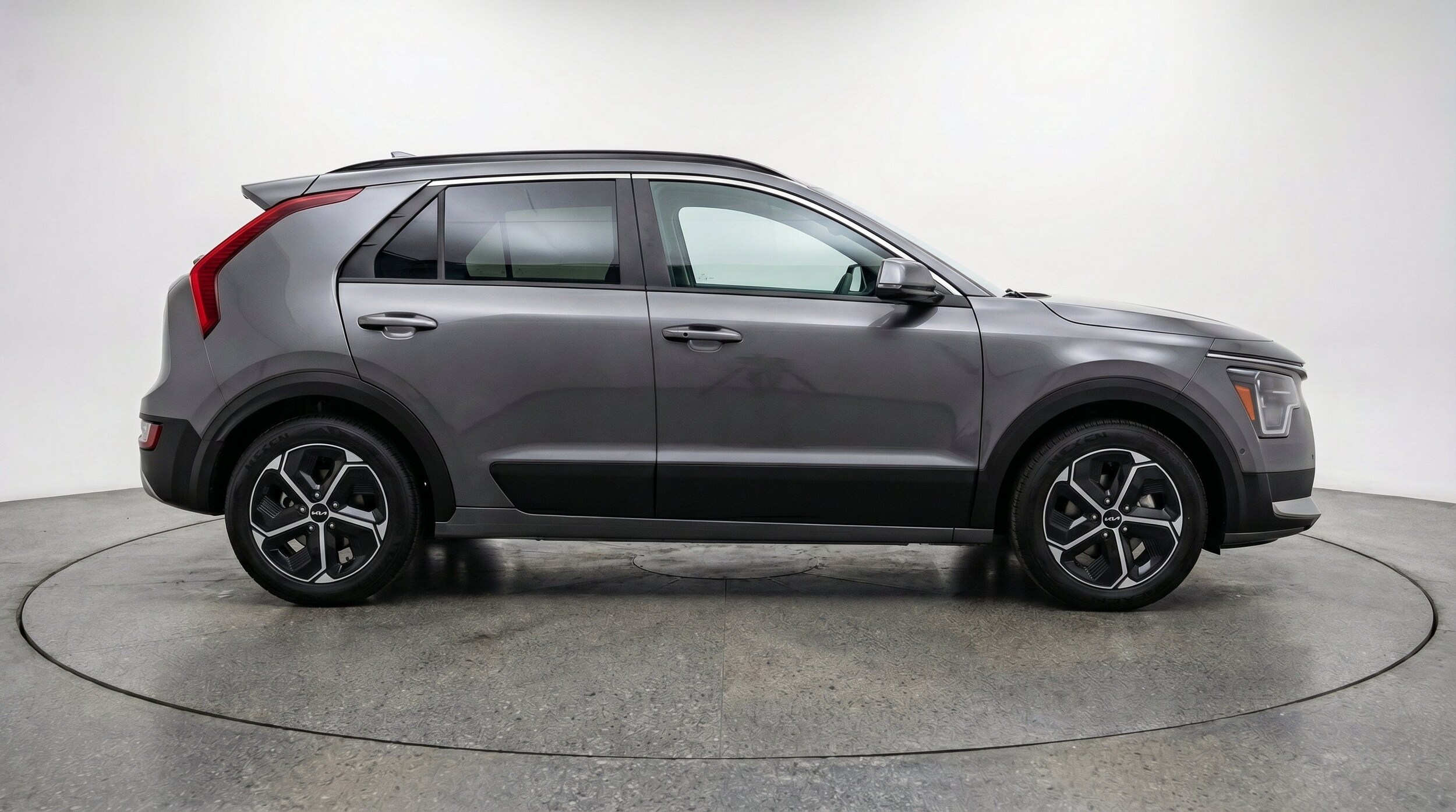Thumbnail: 2026 Kia Niro - 11
