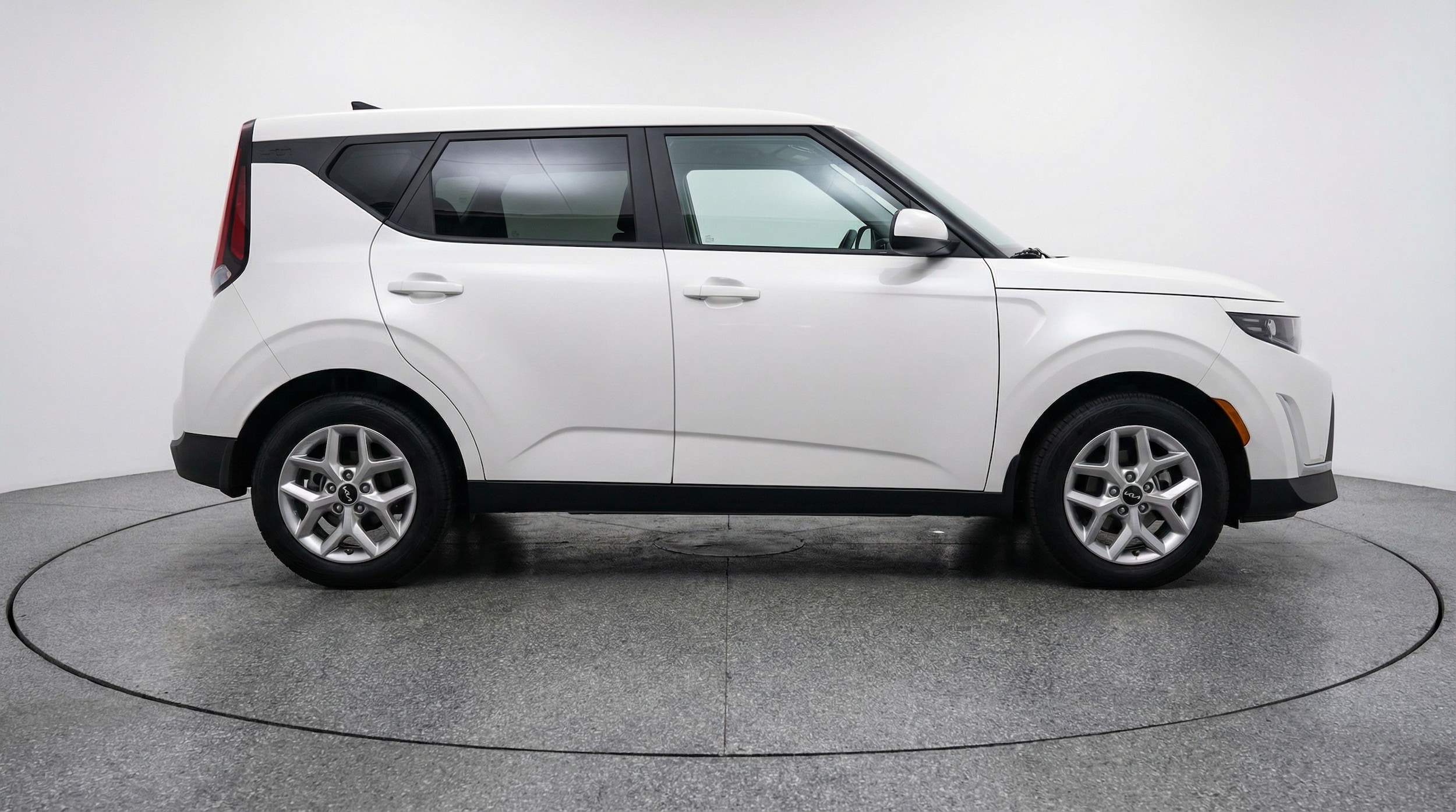 Thumbnail: 2025 Kia Soul - 8