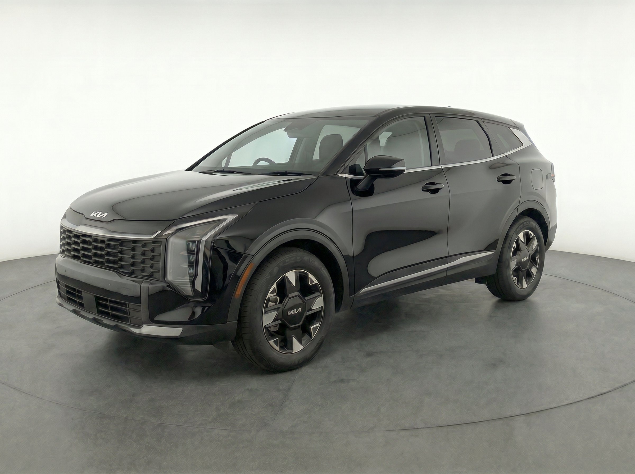 Thumbnail: 2026 Kia Sportage - 3