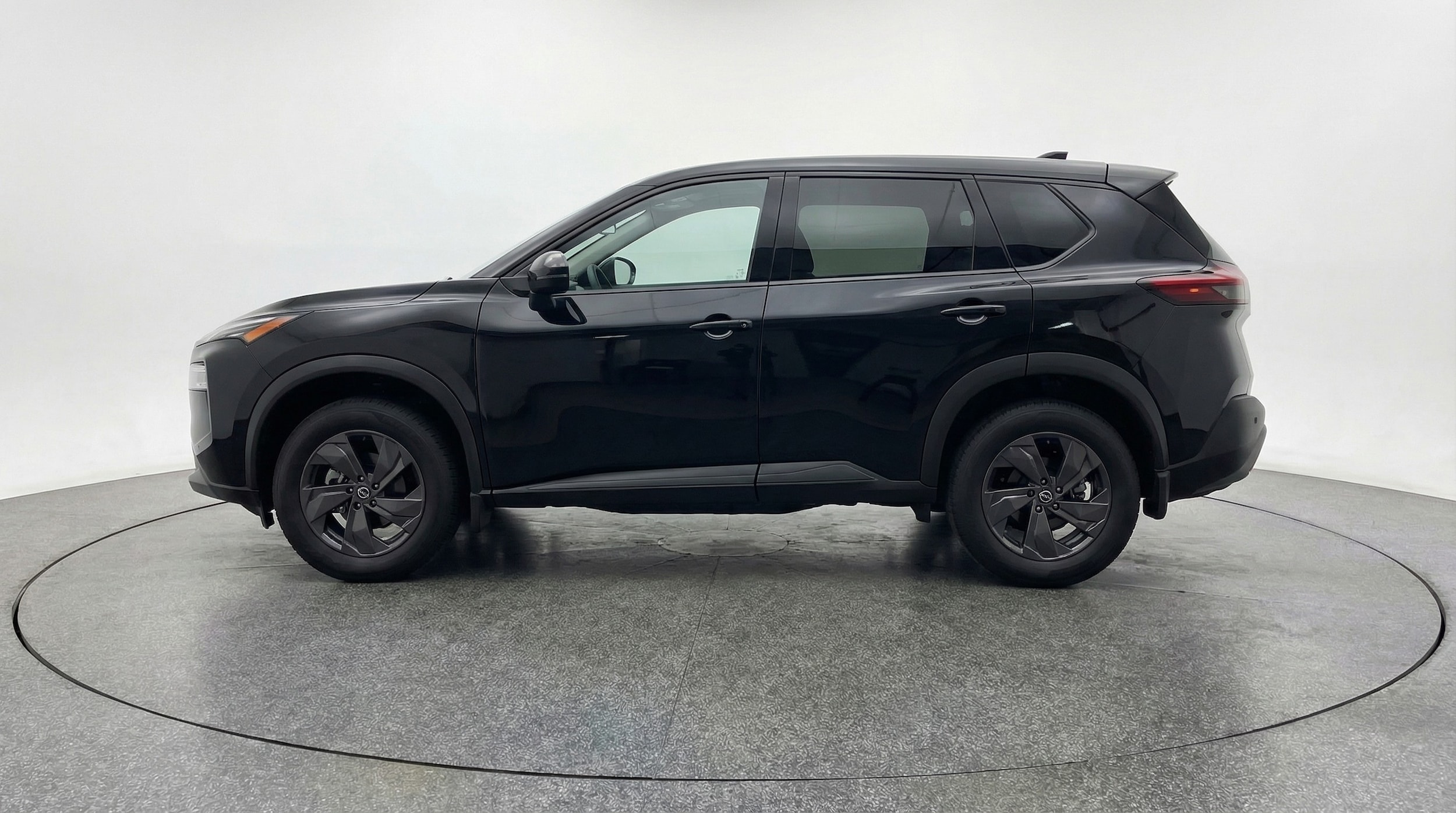 Thumbnail: 2025 Nissan Rogue - 4