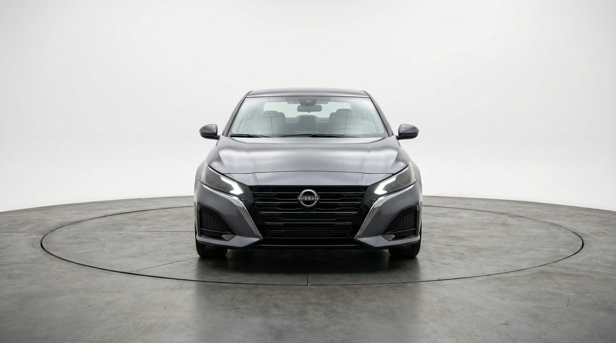 Thumbnail: 2025 Nissan Altima - 2