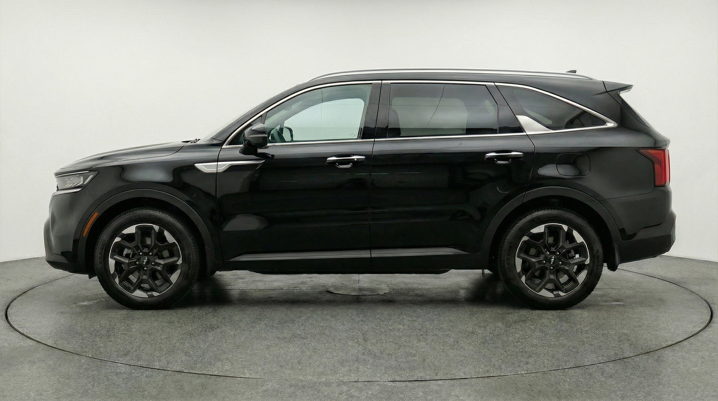 Thumbnail: 2024 Kia Sorento - 5